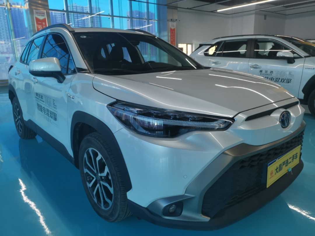 Toyota Frontlander 2023 car image #9