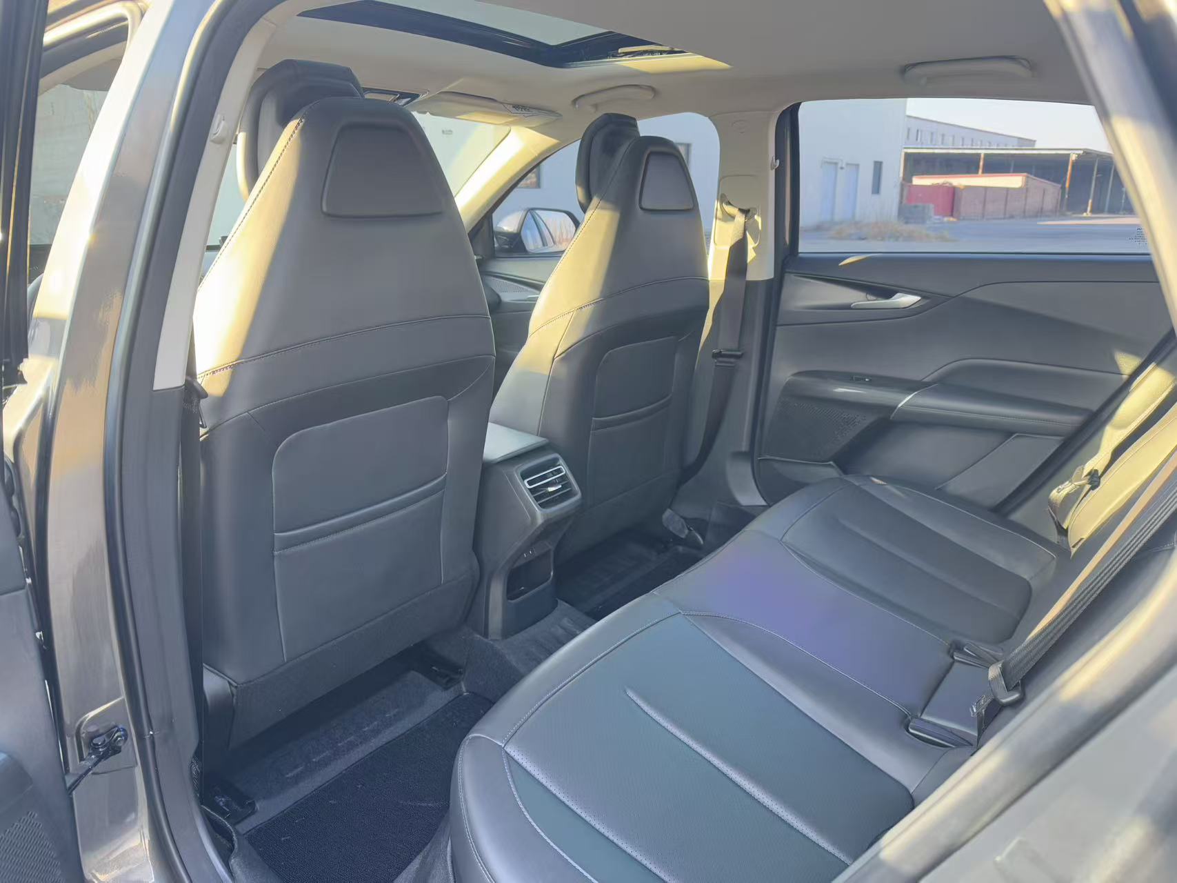 Changan Lamore 2023 #9 Changan Lamore 2023 car image #9