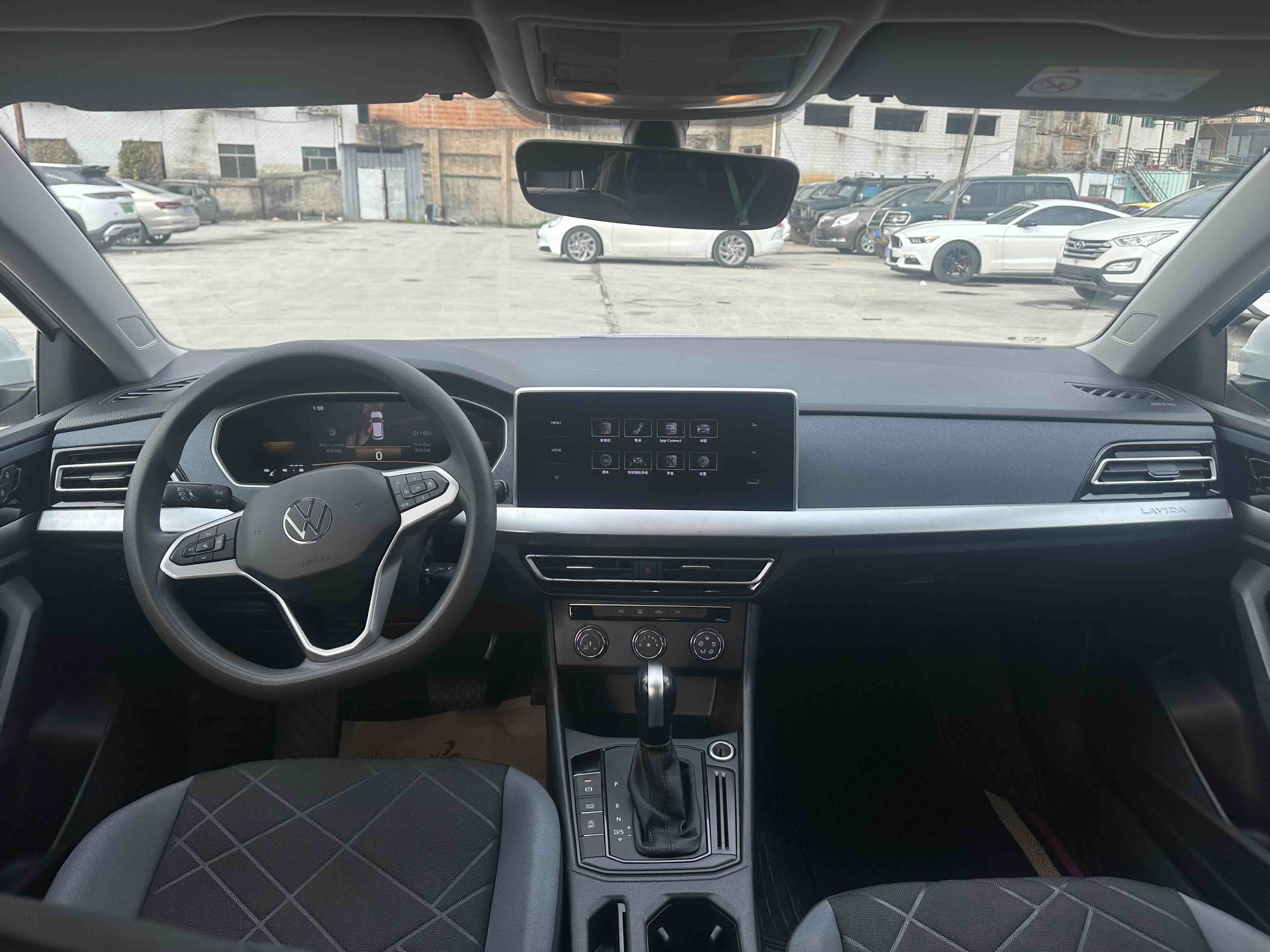 Volkswagen Lavida 2023 #9 Volkswagen Lavida 2023 car image #9