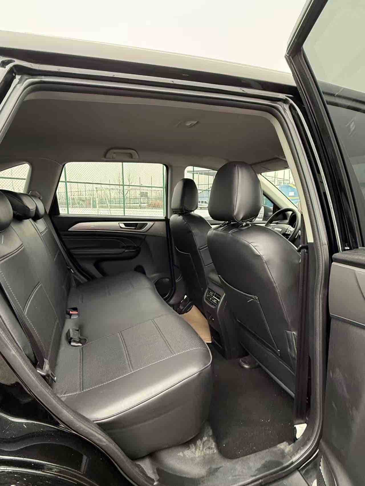 Haval M6 2023 #9 Haval M6 2023 car image #9