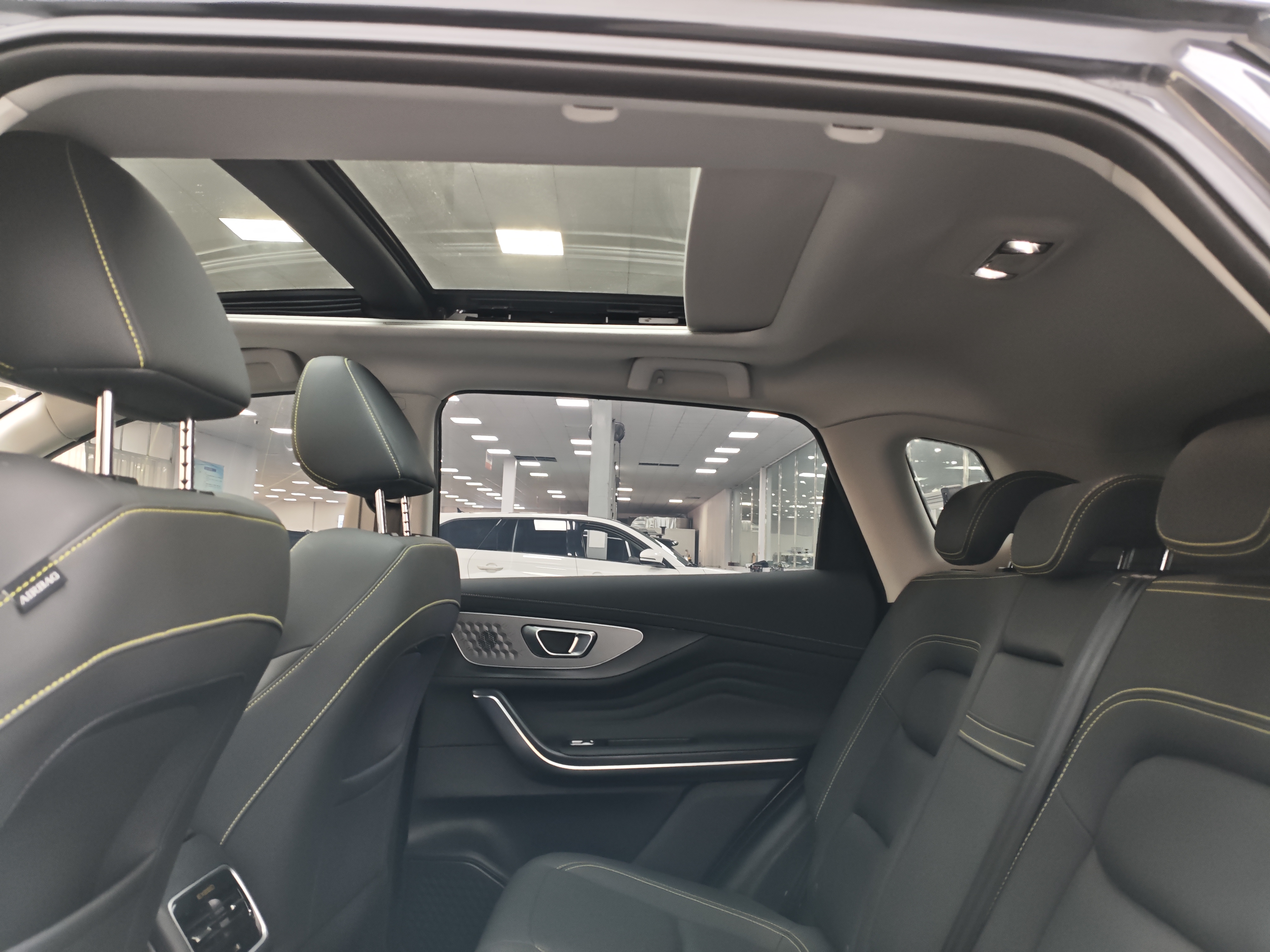 Exceed Chasing Wind 2023 car image #9