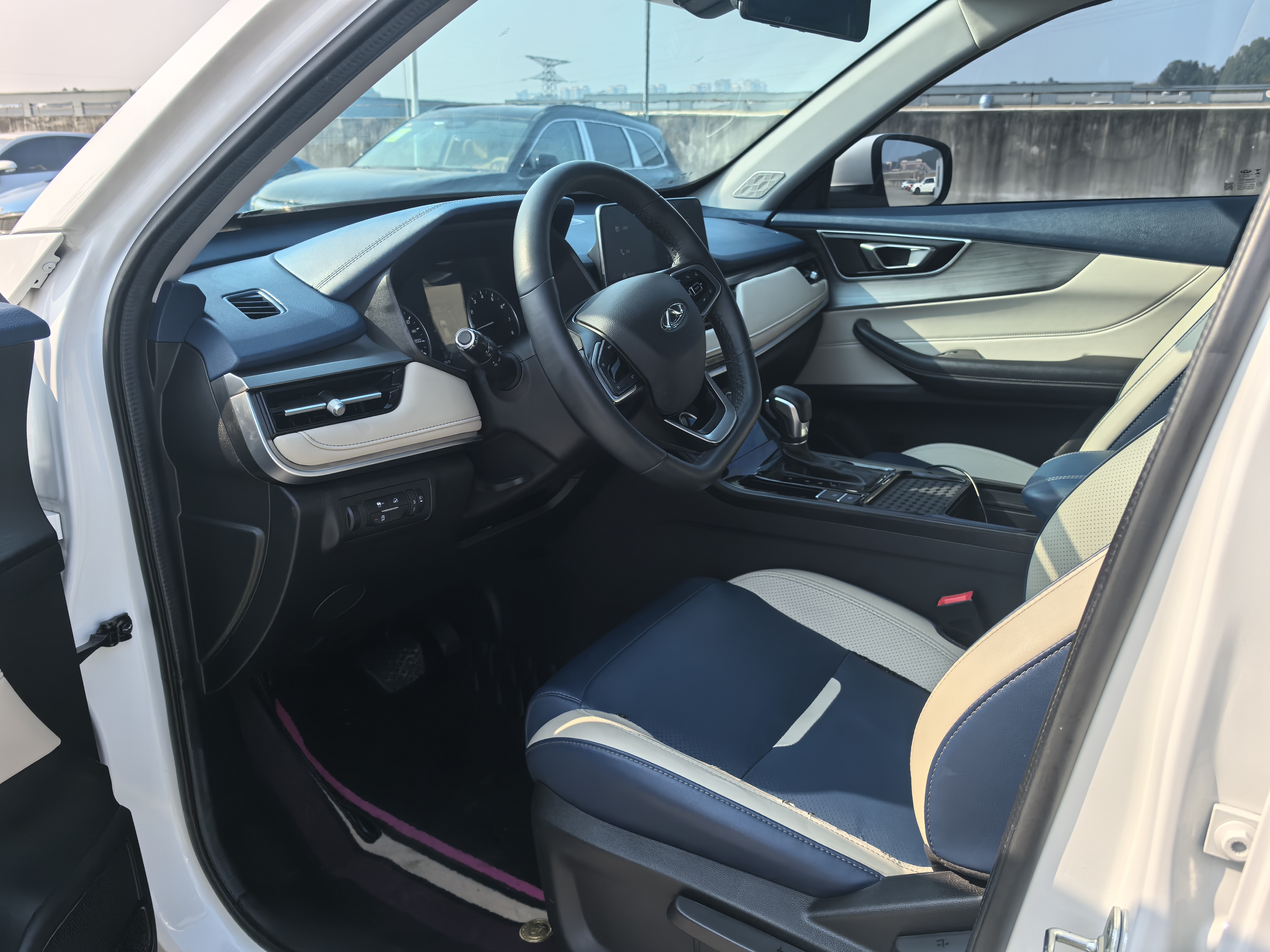 Chery Tiggo 5x 2023 car image #9