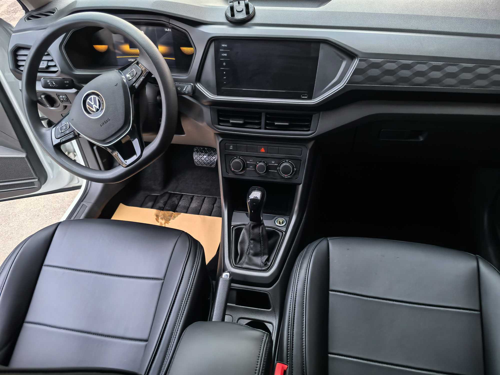 Volkswagen T-Cross 2023 #9 Volkswagen T-Cross 2023 car image #9