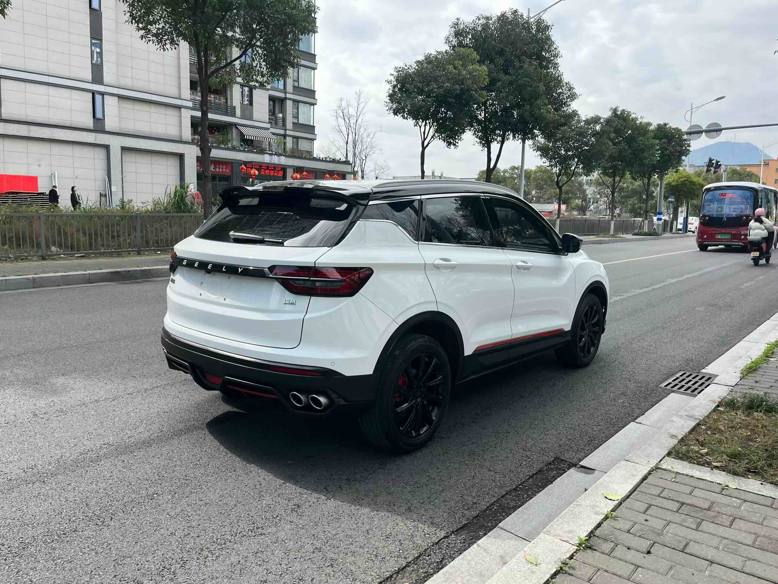GEELY Coolray 2023 #9 GEELY Coolray 2023 car image #9