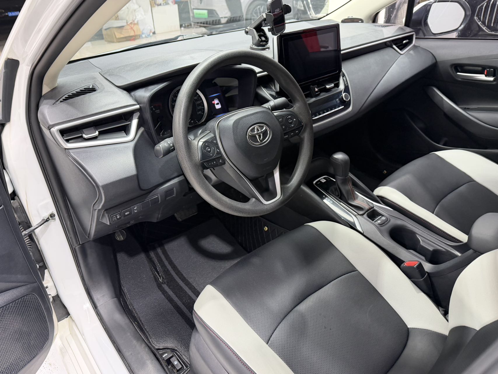 Corolla 2023 car image #9