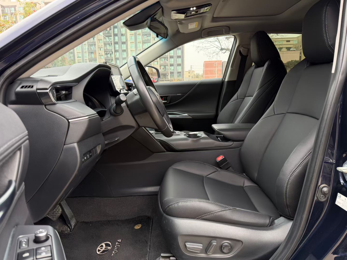 Toyota Harrier 2022 immagine di auto #9