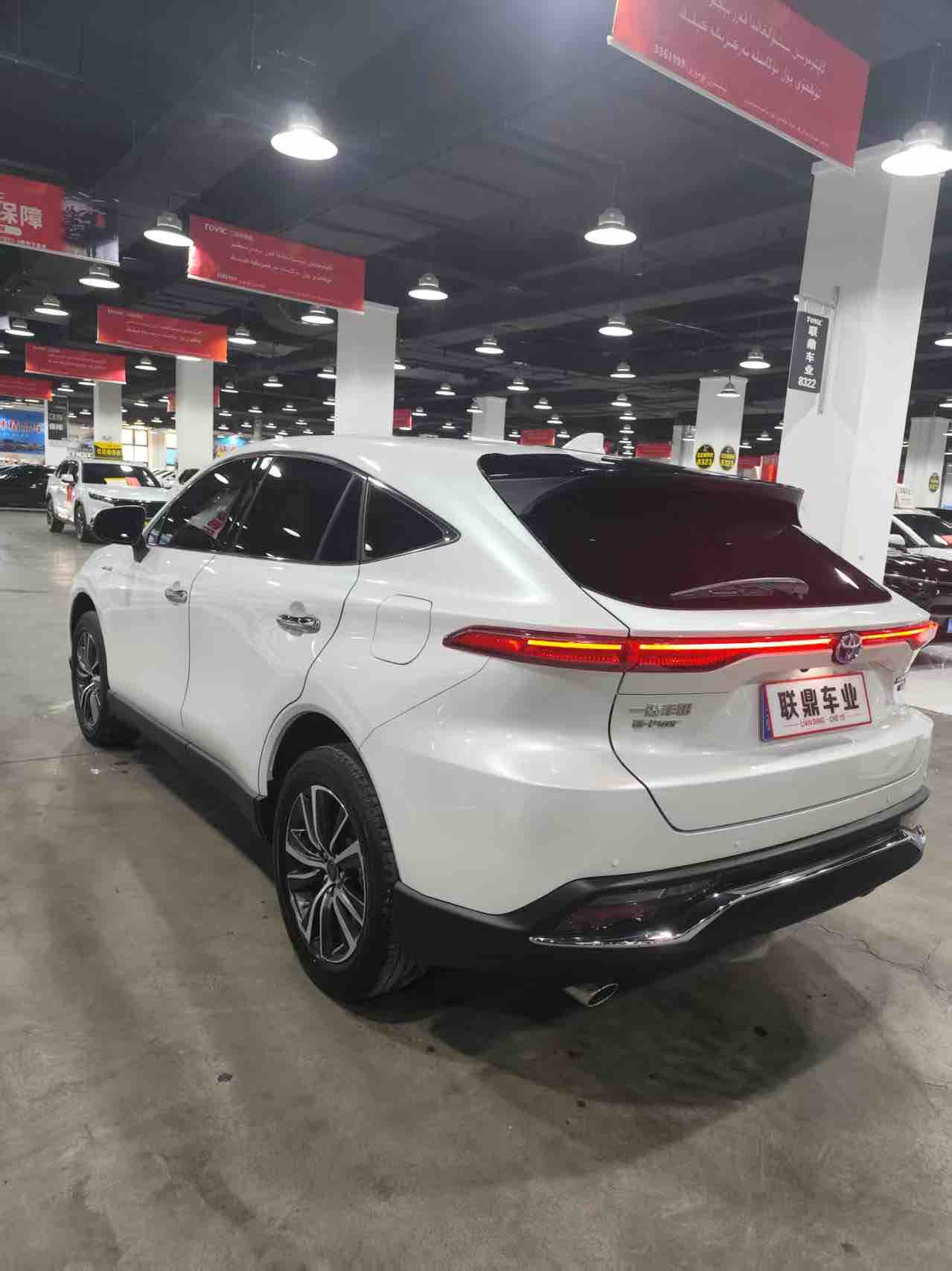 Toyota Harrier 2023 immagine di auto #9