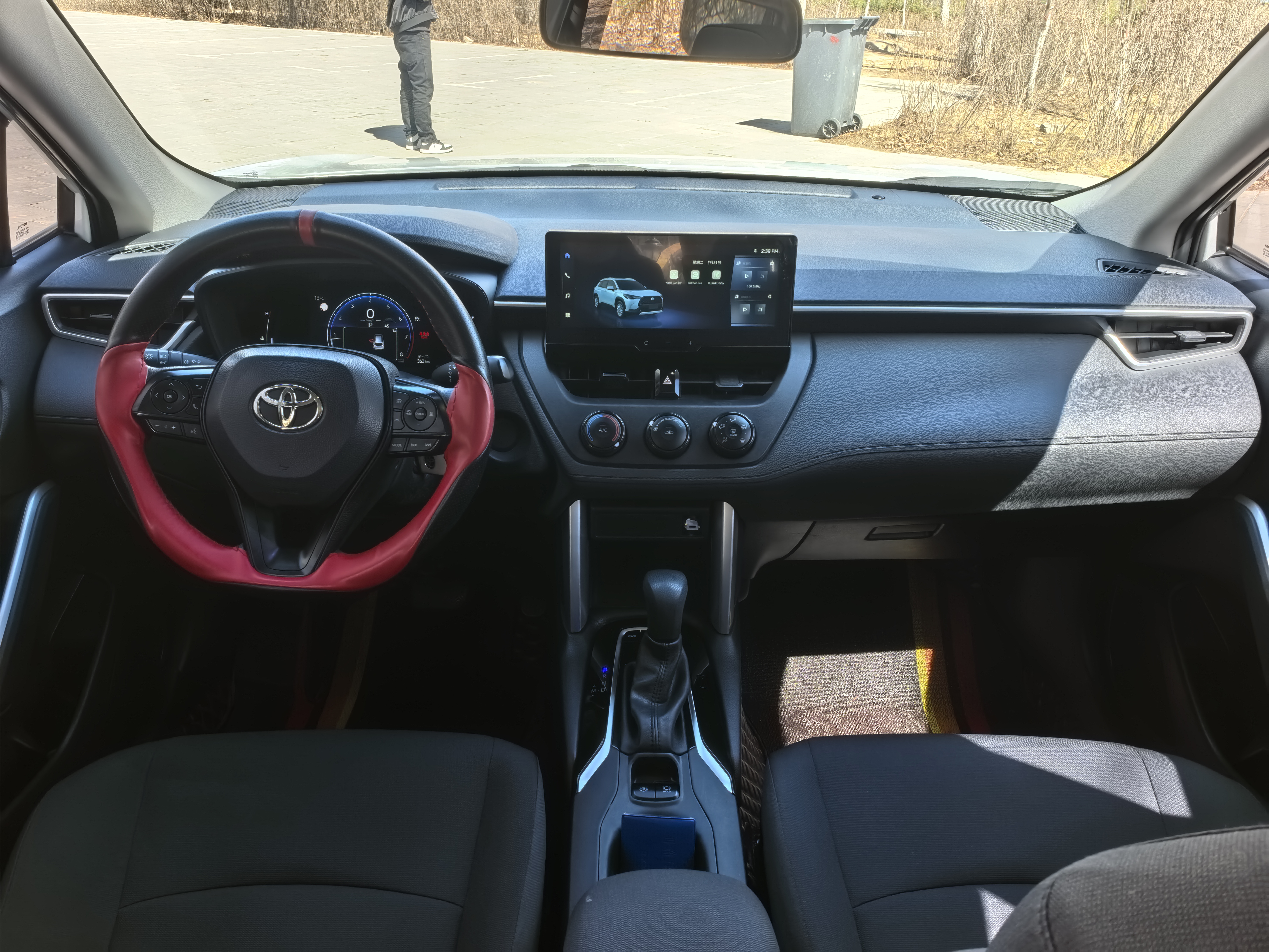 丰田 卡罗拉锐放 2023 汽车图片 #9