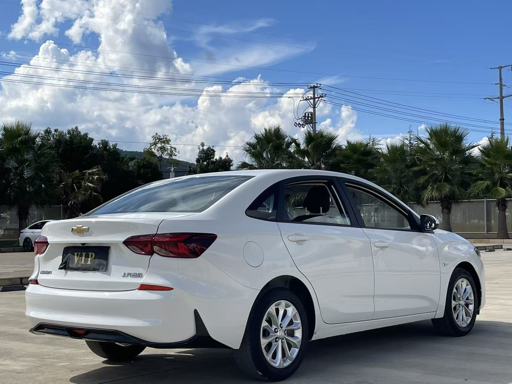 Chevrolet Monza 2023 #9 Chevrolet Monza 2023 car image #9