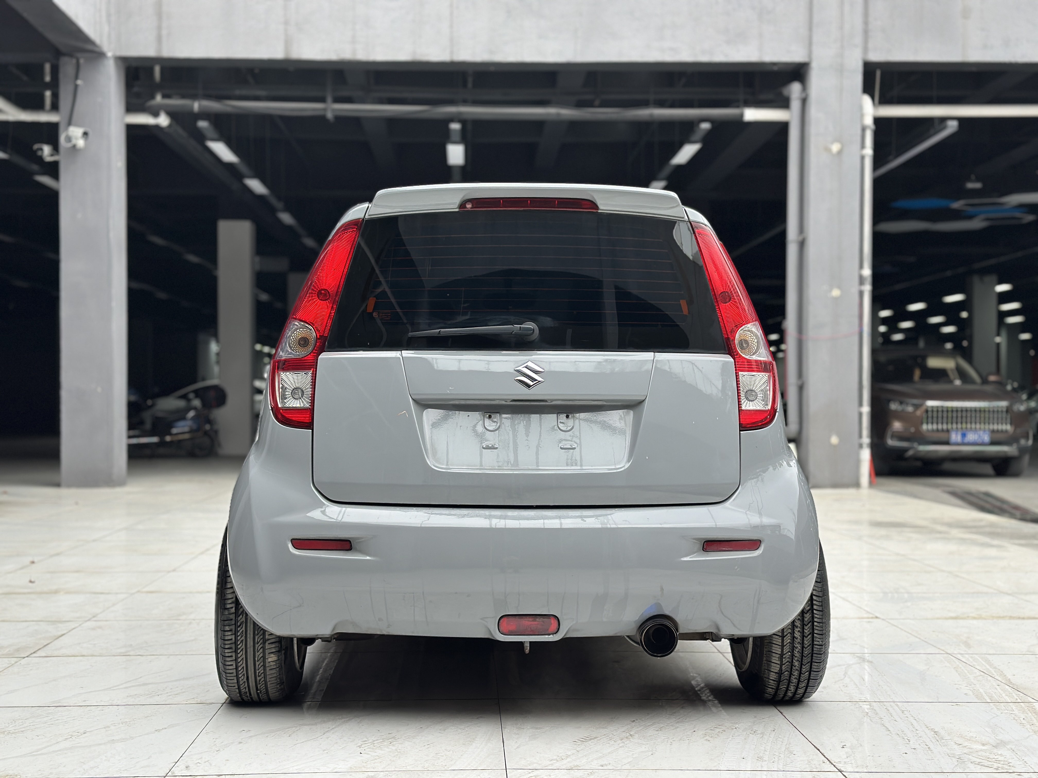 Suzuki Splash 2011 immagine di auto #9