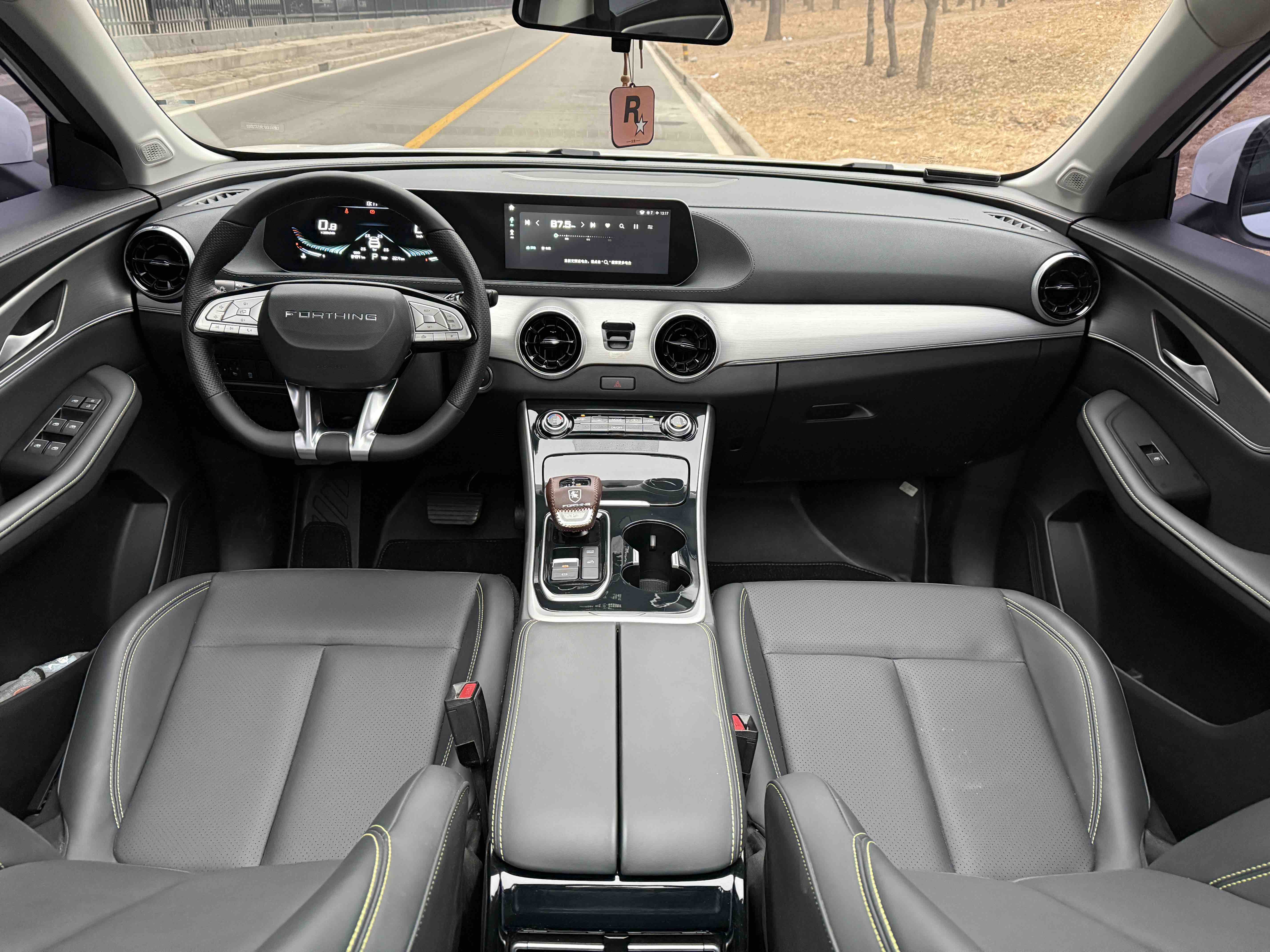 T5 EVO 2024 #9 T5 EVO 2024 immagine di auto #9
