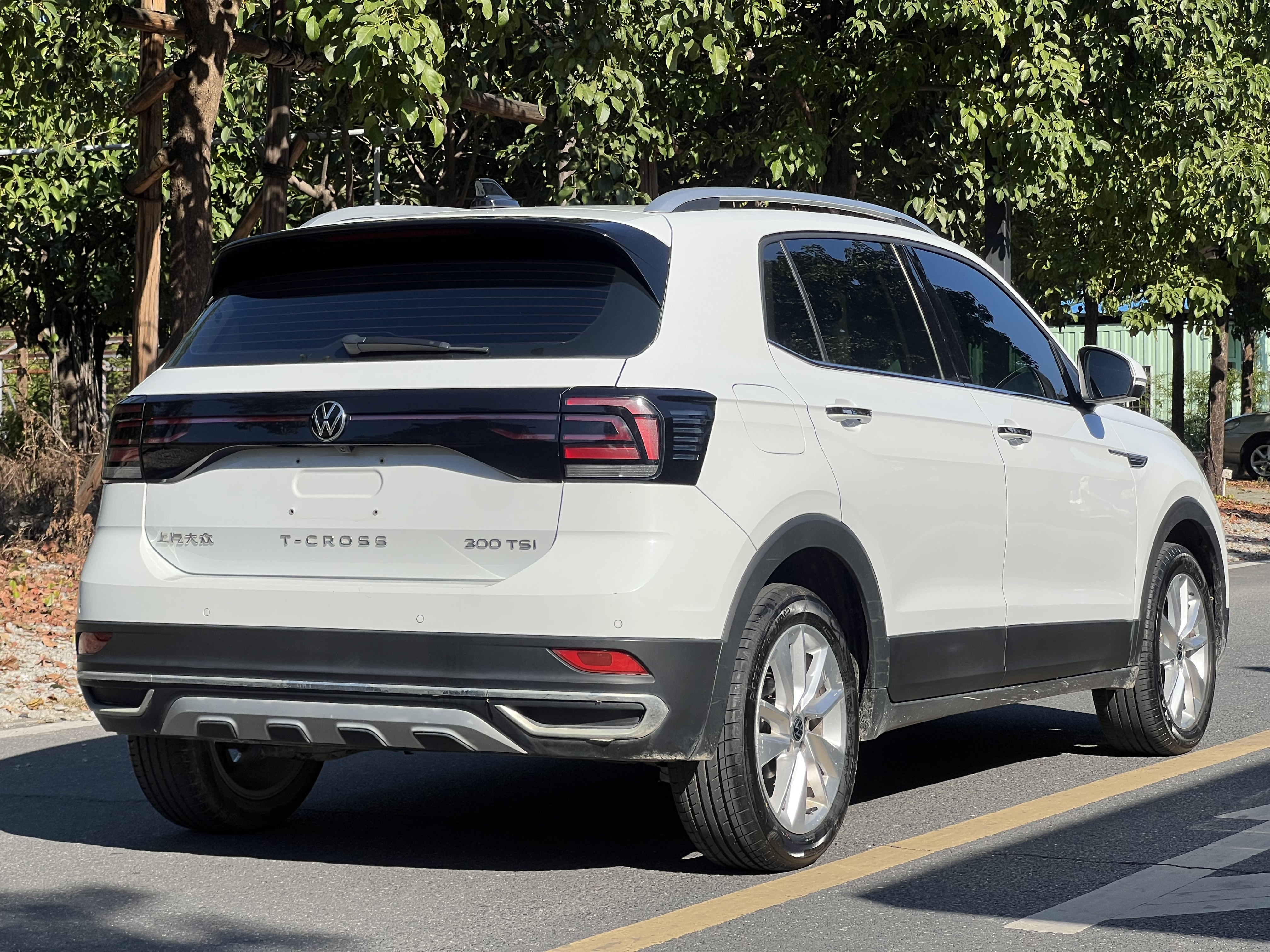 Volkswagen T-Cross 2024 #9 Volkswagen T-Cross 2024 car image #9