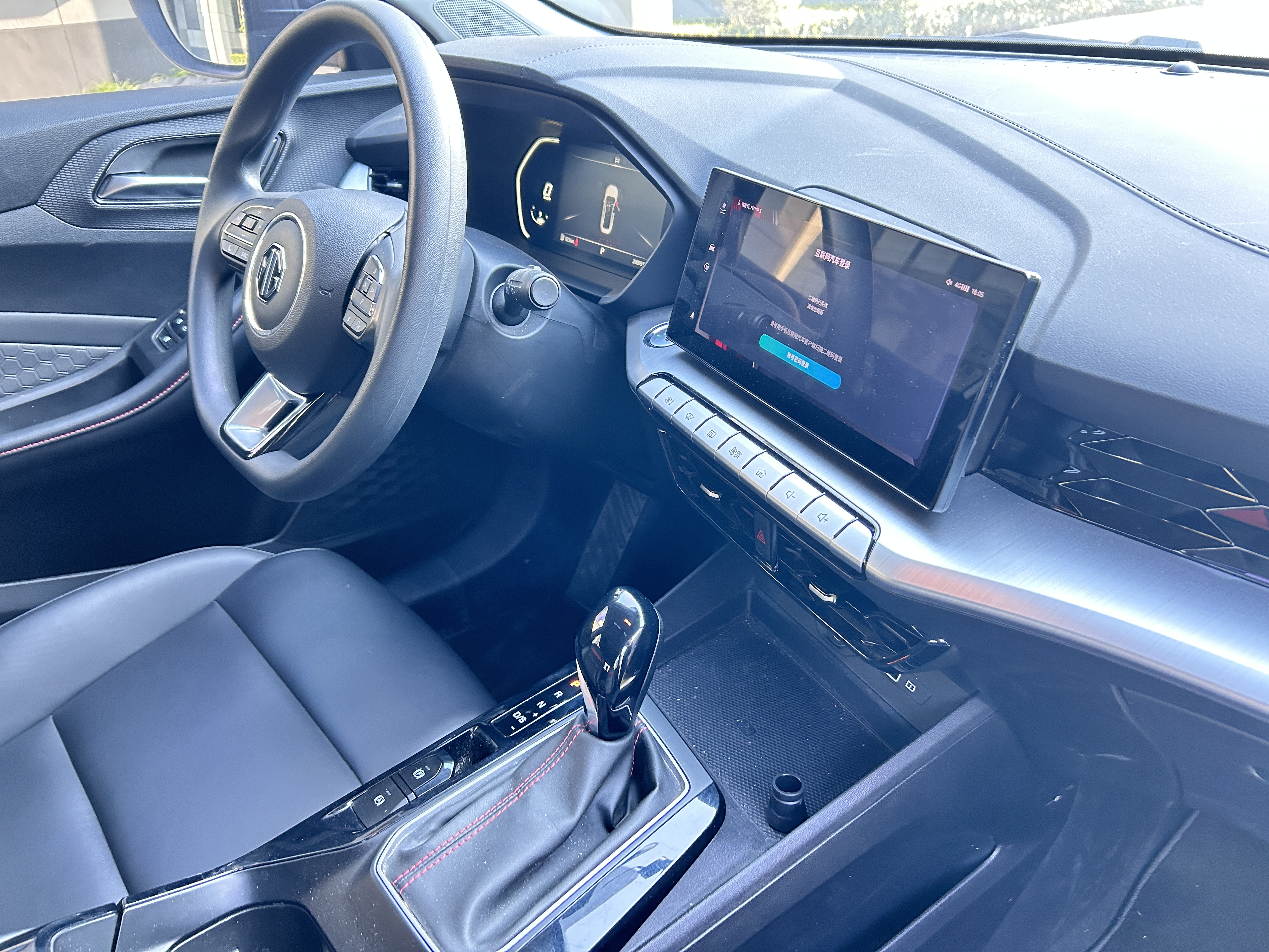 5 2024 car image #9