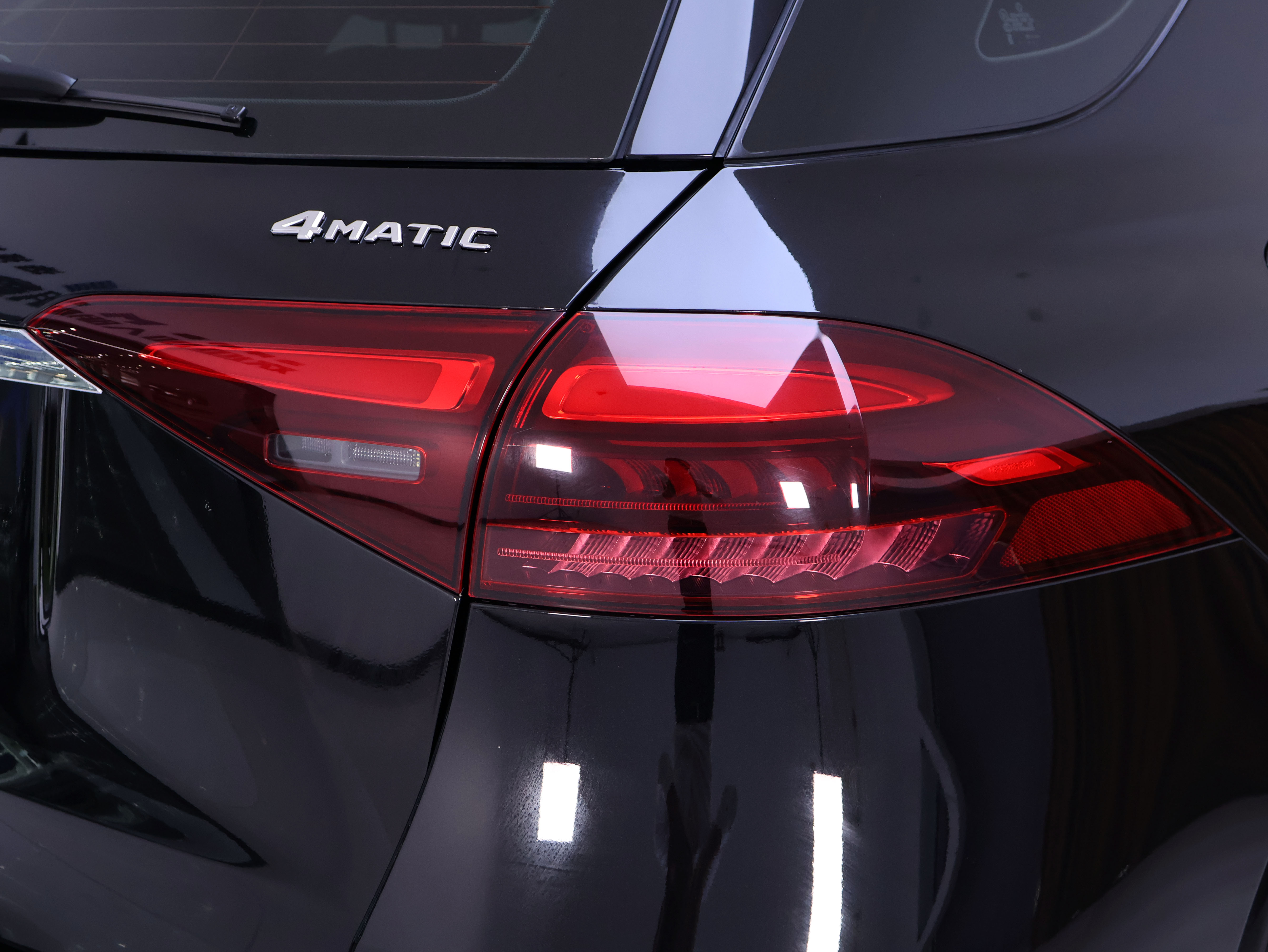 Mercedes-Benz GLE Class New Energy 2023 car image #9