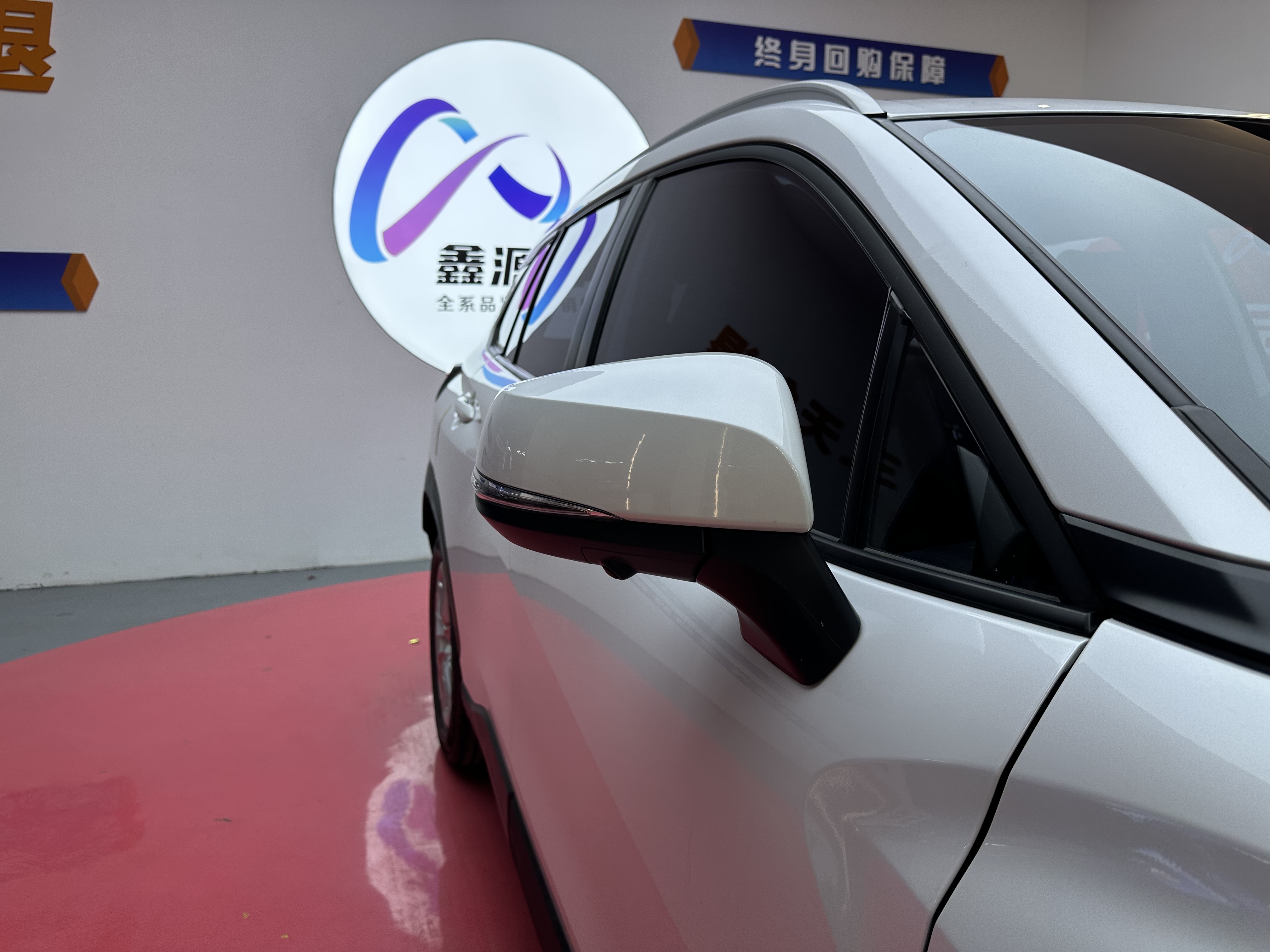 Toyota Corolla Cross 2024 car image #9