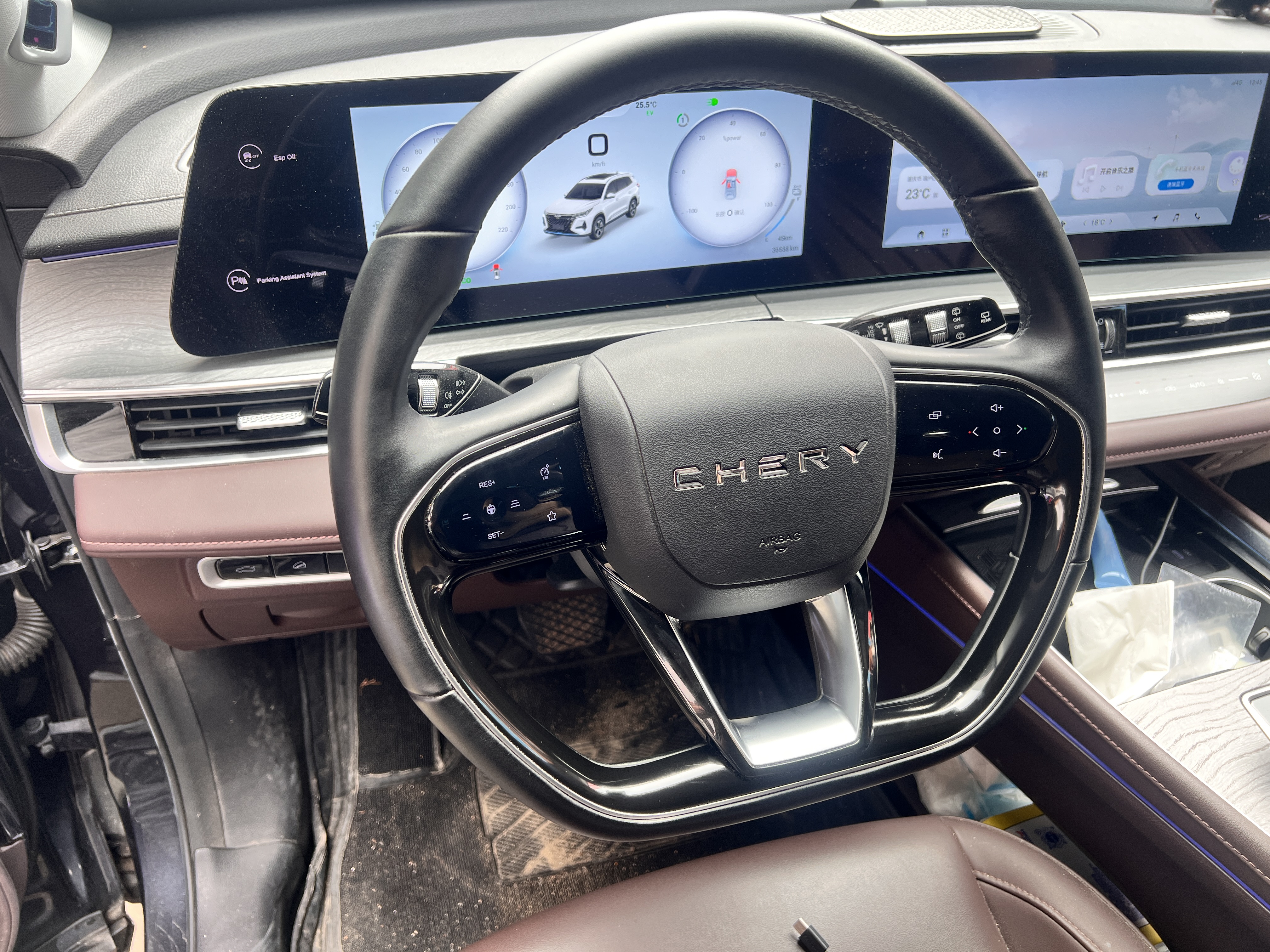 Chery Tiggo 8 PRO New Energy 2023 car image #9