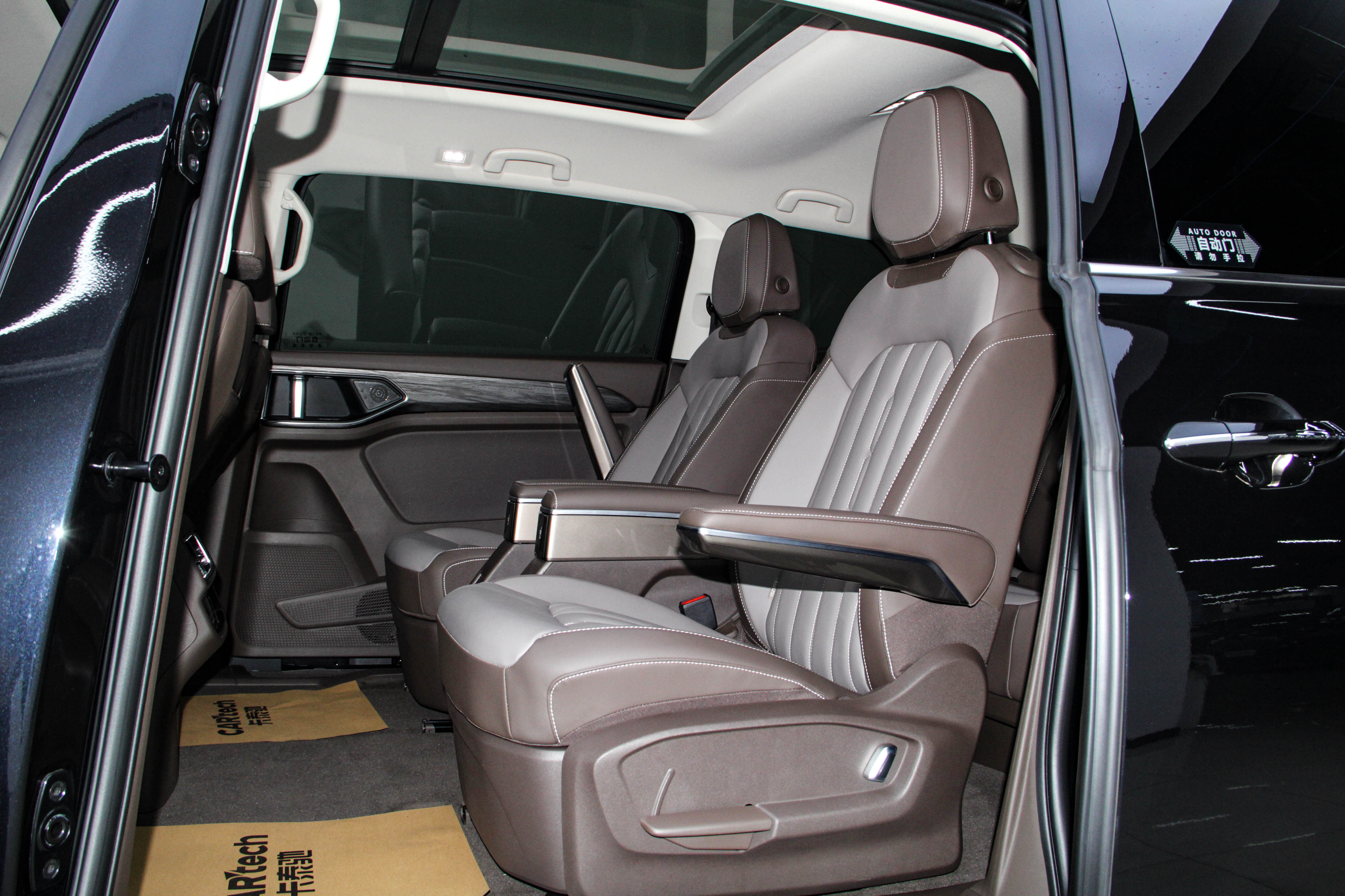 Volkswagen Viloran 2025 car image #9