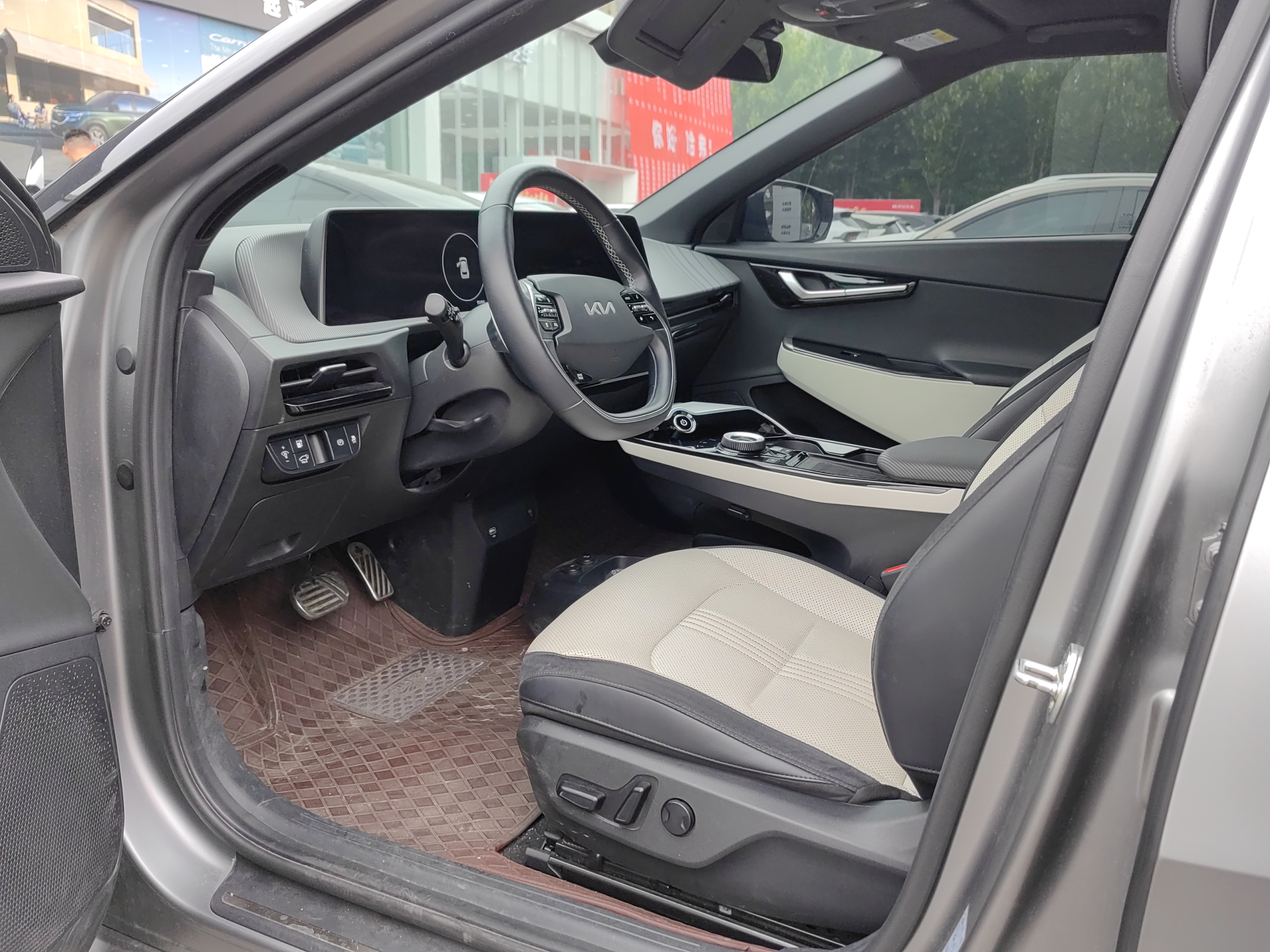 起亚 起亚EV6 2023 汽车图片 #9