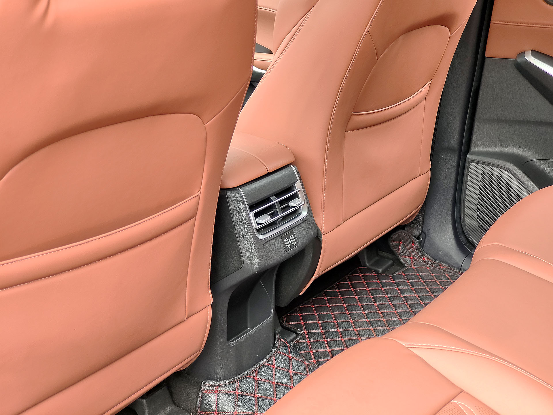 Changan CS75 Plus iDD 2023 #9 Changan CS75 Plus iDD 2023 car image #9