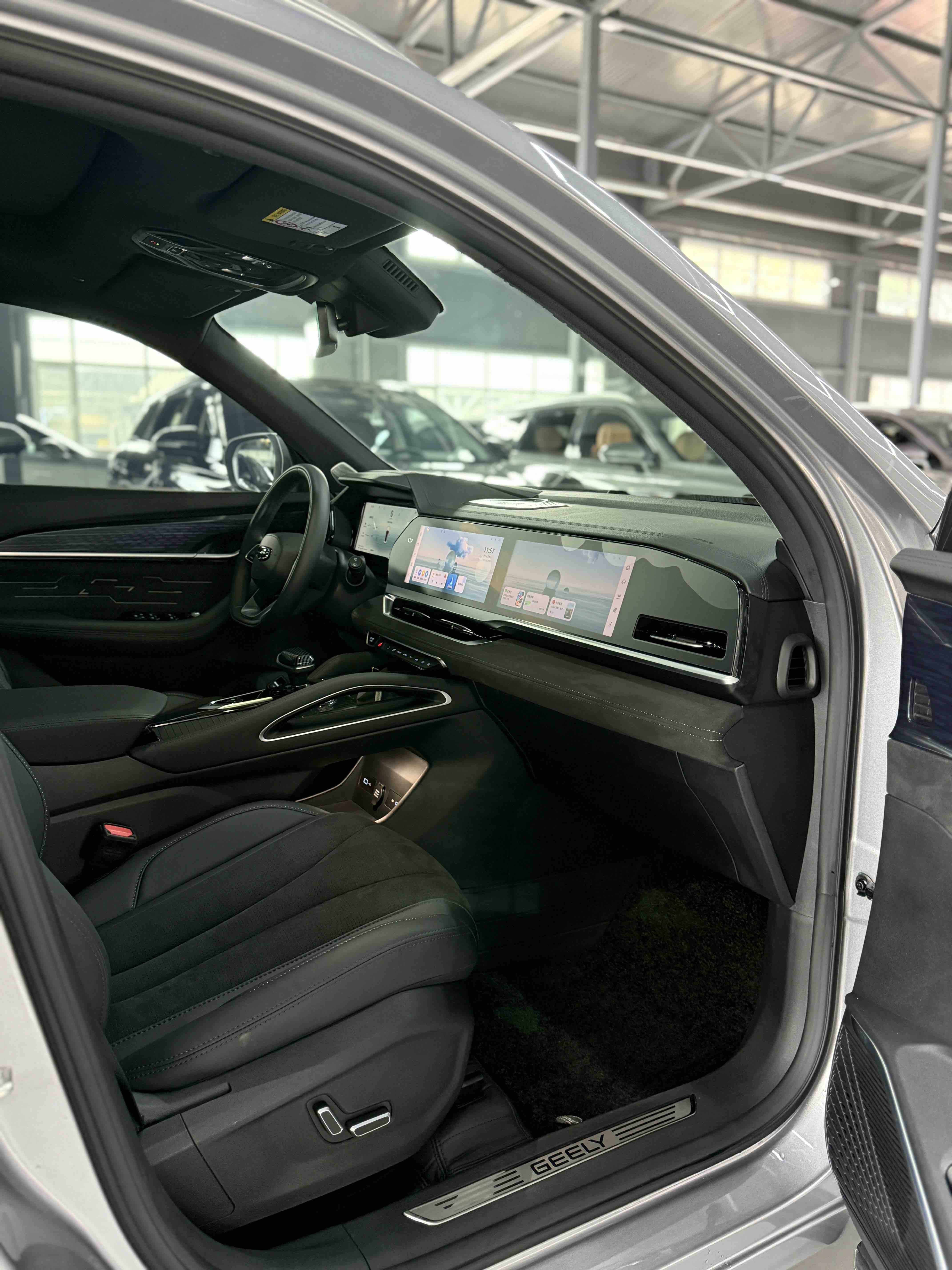 GEELY Monjaro 2024 immagine di auto #9