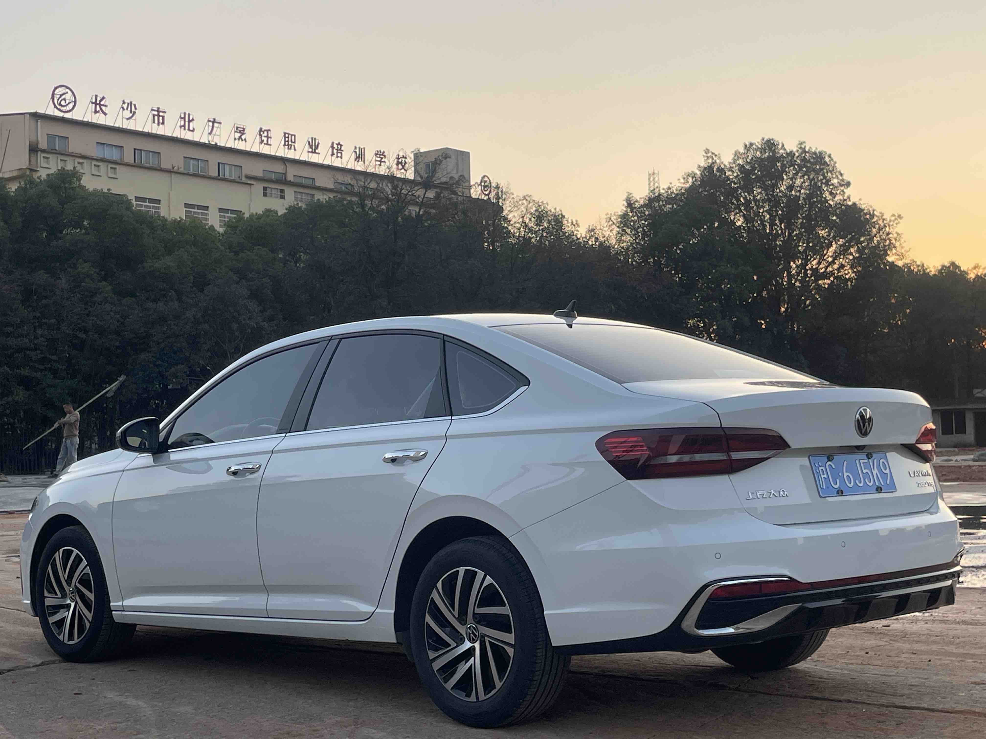 Volkswagen Lavida 2024 car image #9