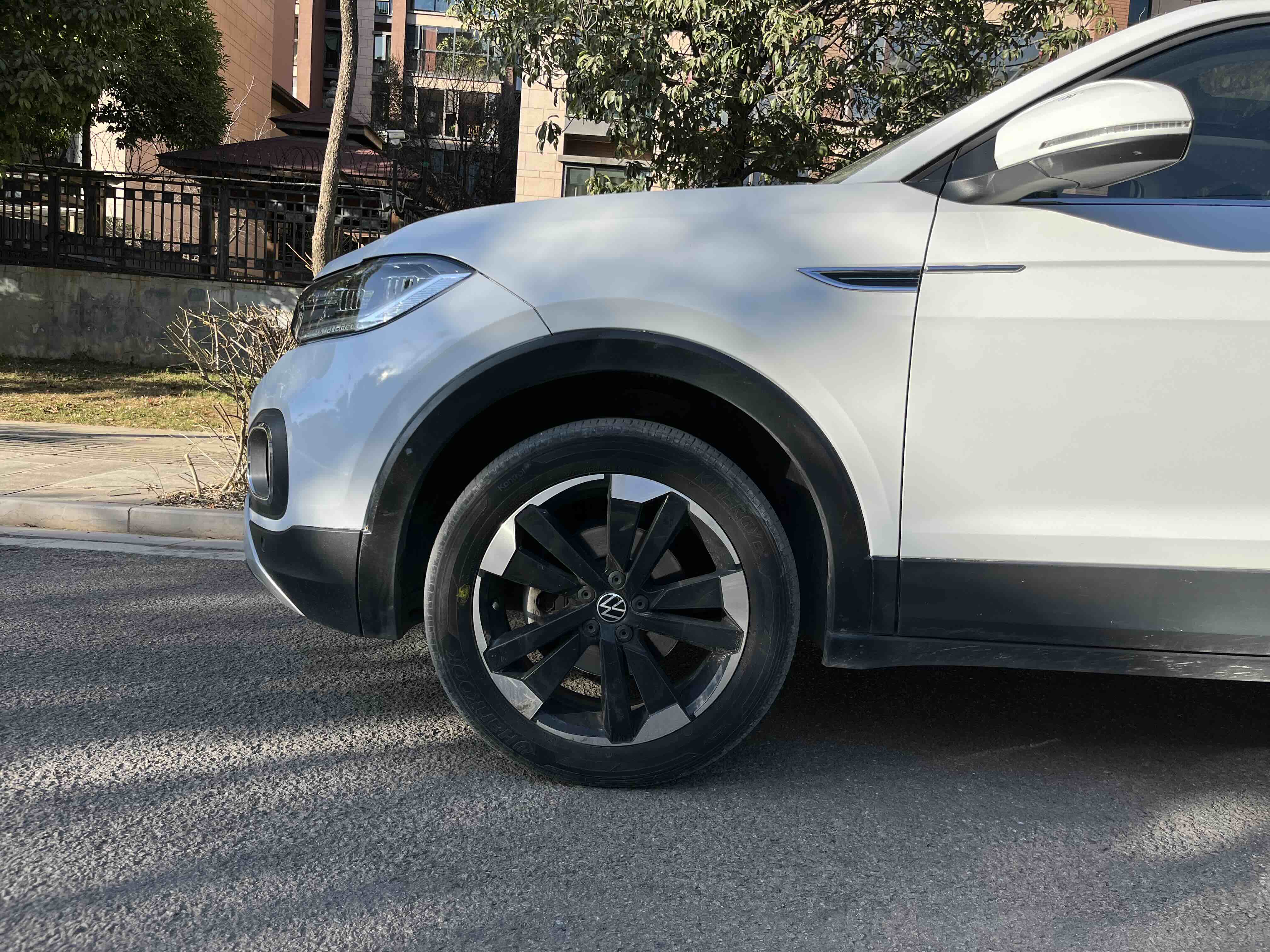 Volkswagen Tacqua 2023 #9 Volkswagen Tacqua 2023 car image #9