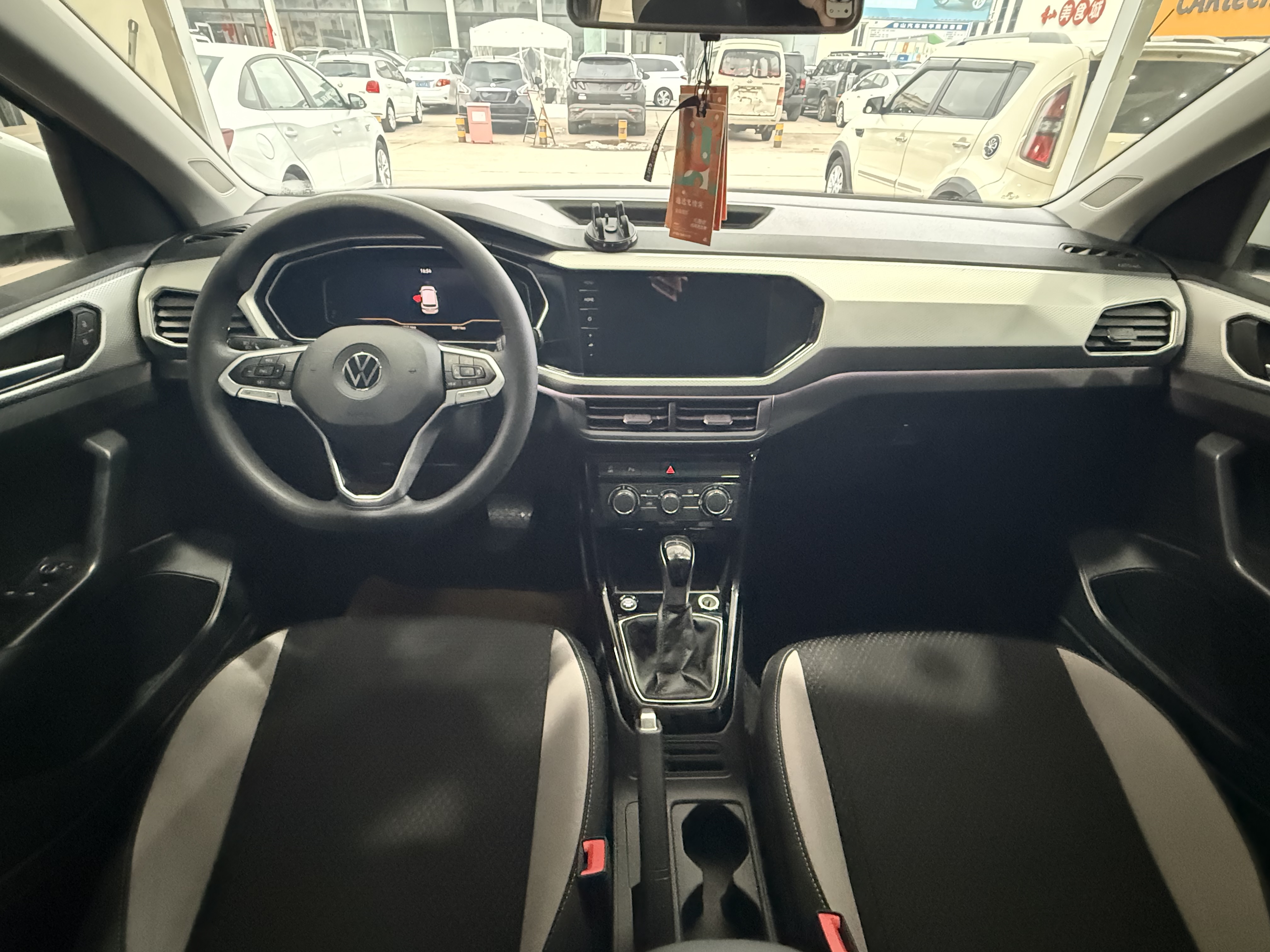 Volkswagen Tacqua 2024 car image #9