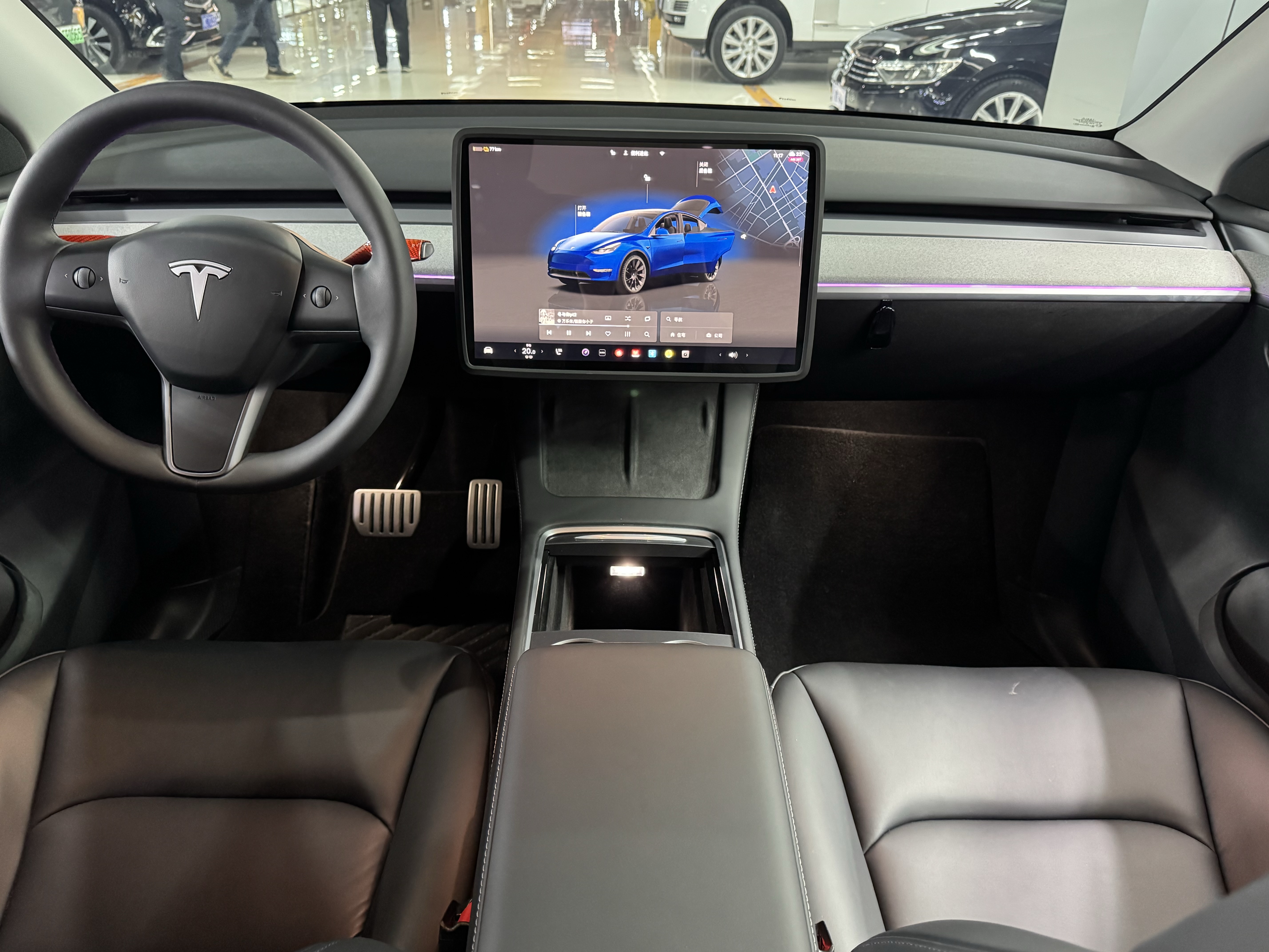 Tesla Model Y 2024 #9 Tesla Model Y 2024 car image #9