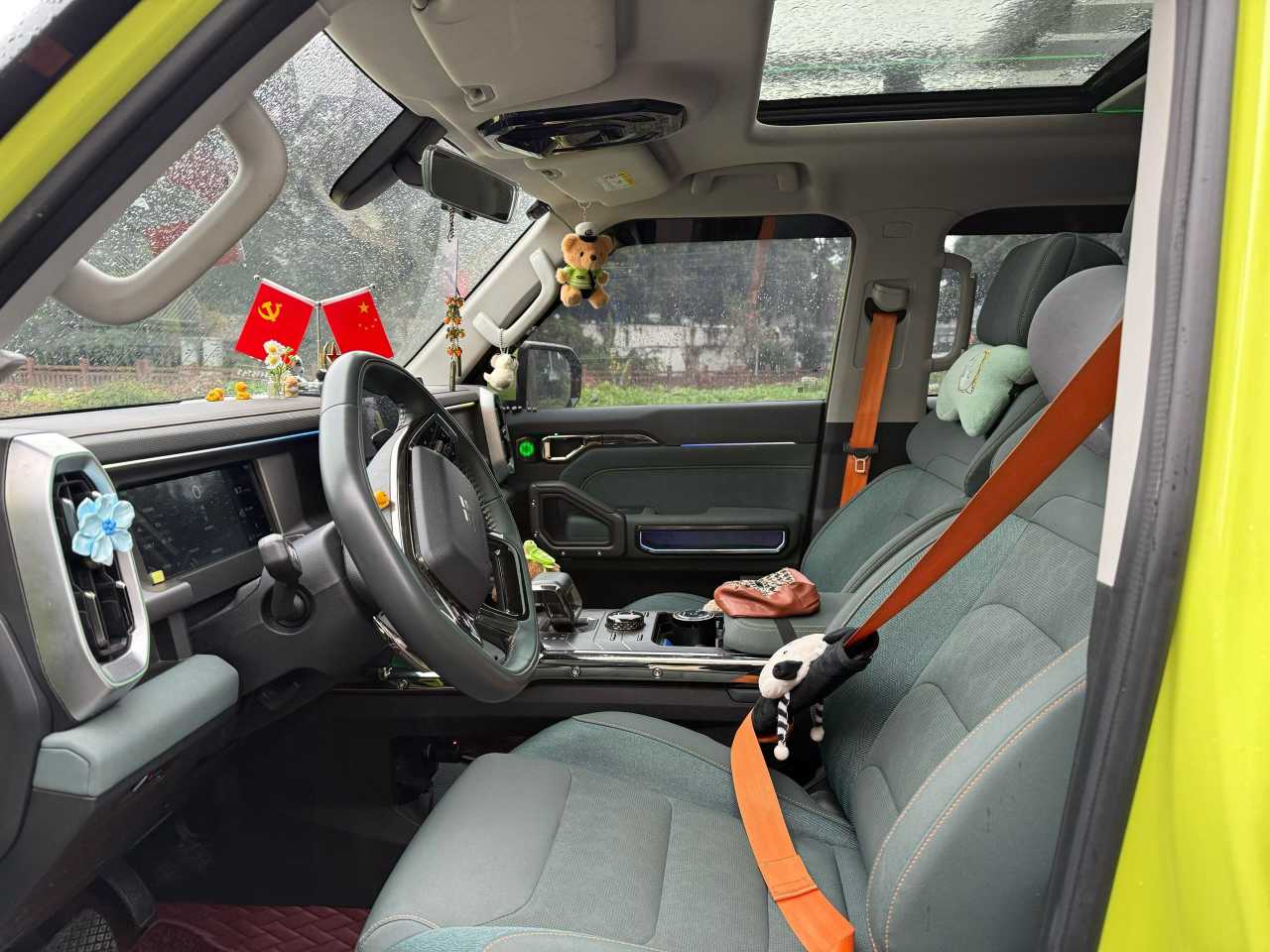 Jetour Traveller 2023 car image #9