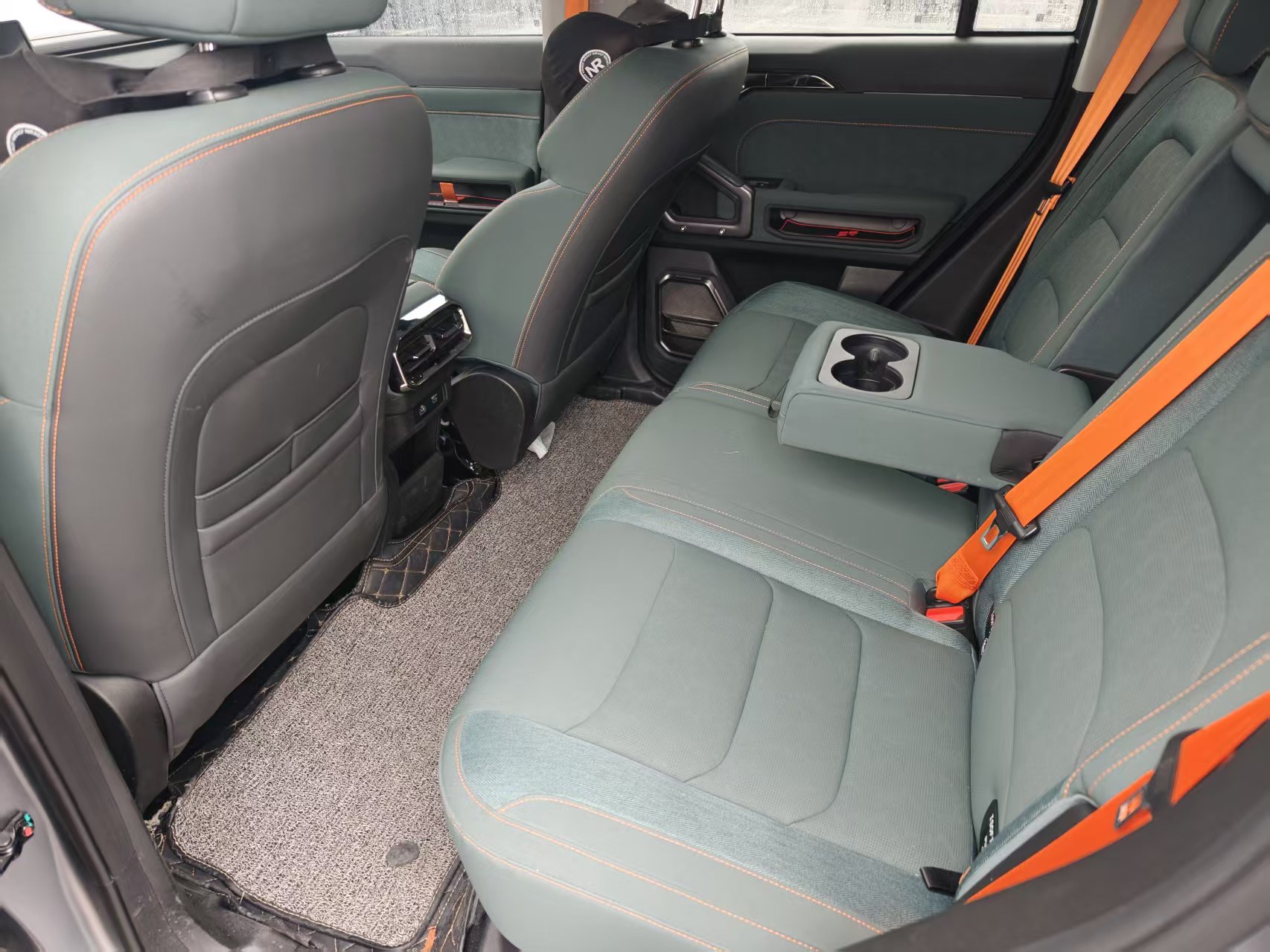 Jetour Traveller 2023 car image #9