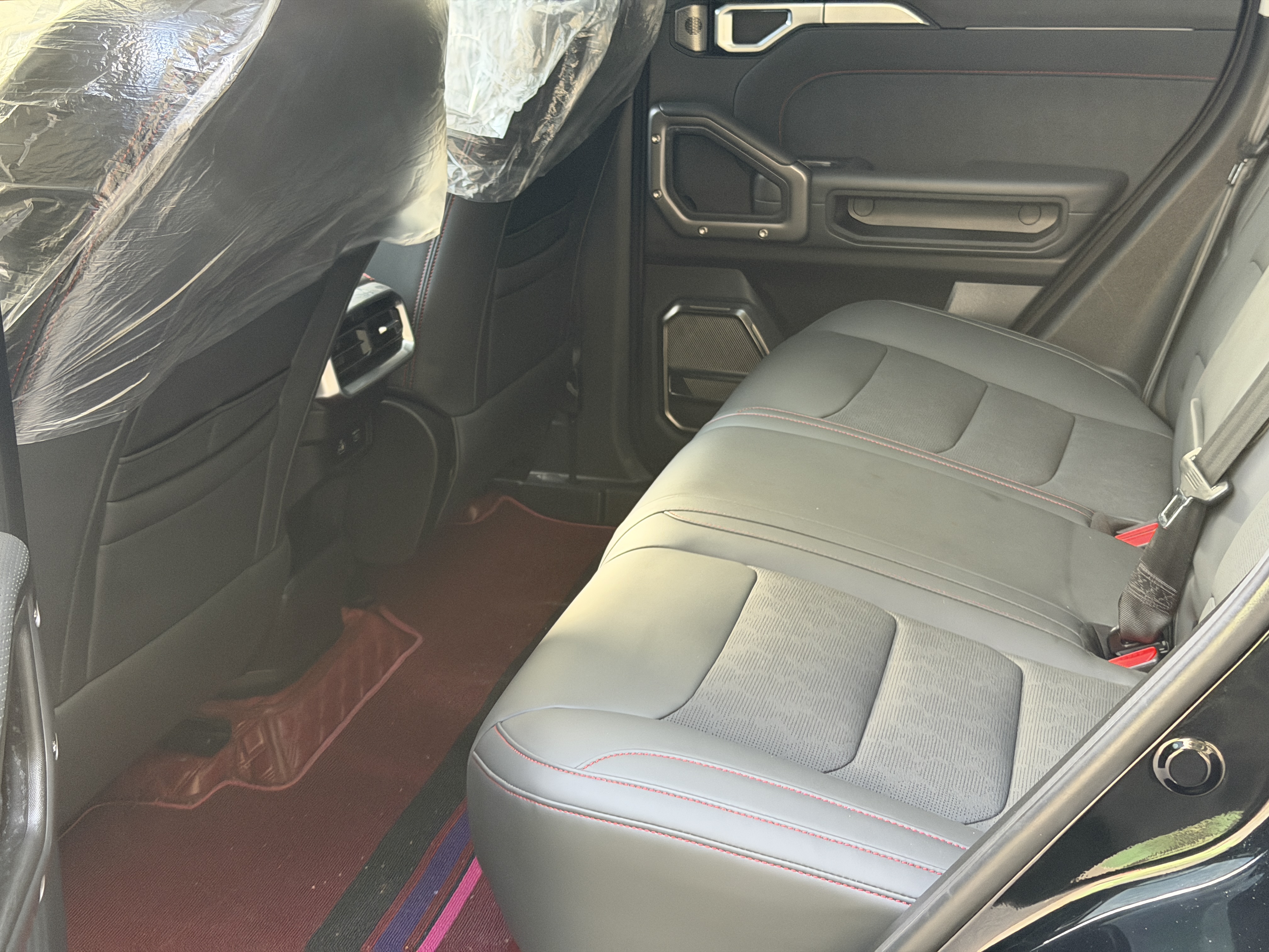 Jetour Shanhai Traveller 2023 car image #9