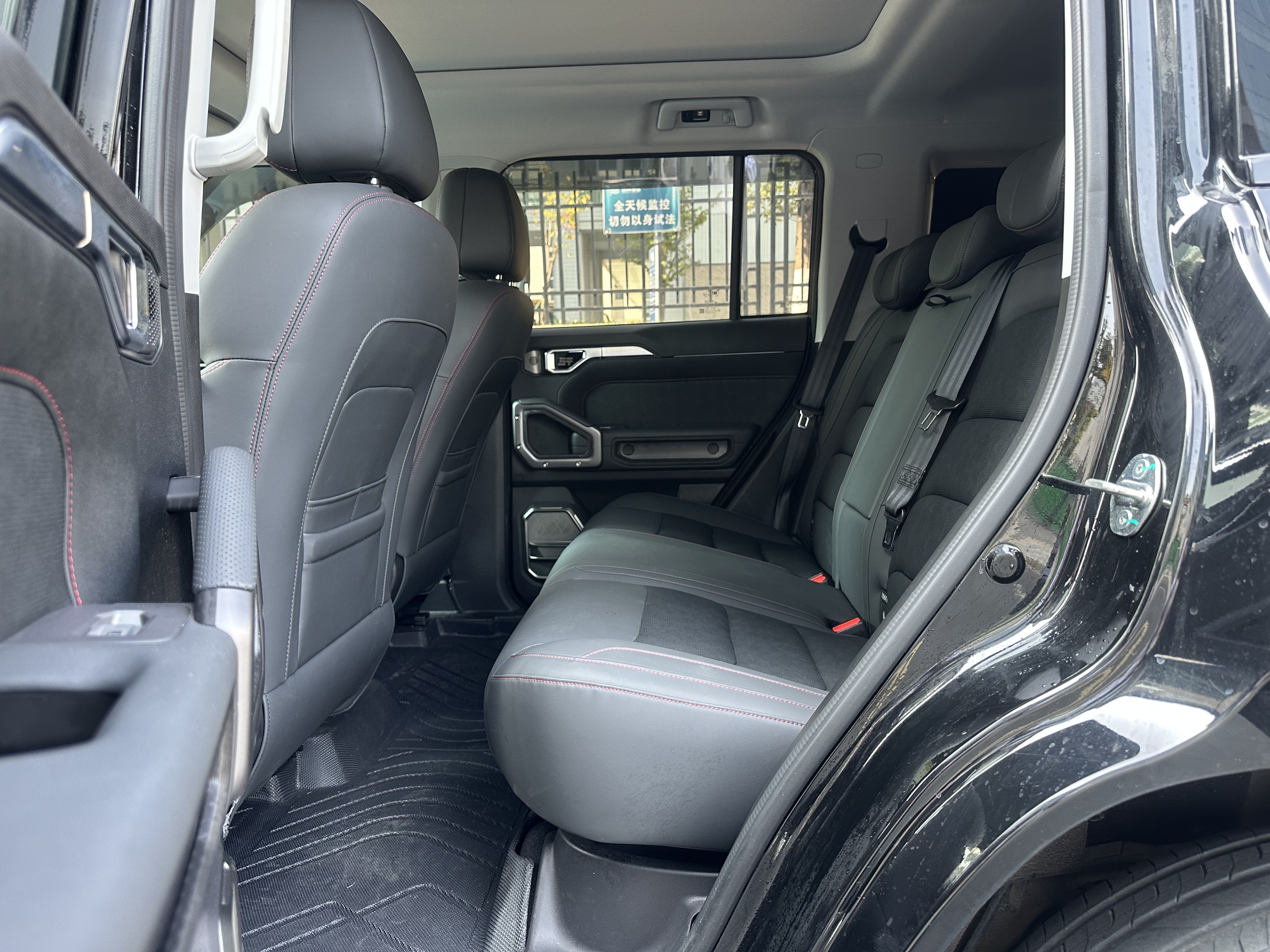 Jetour Traveller 2025 car image #9