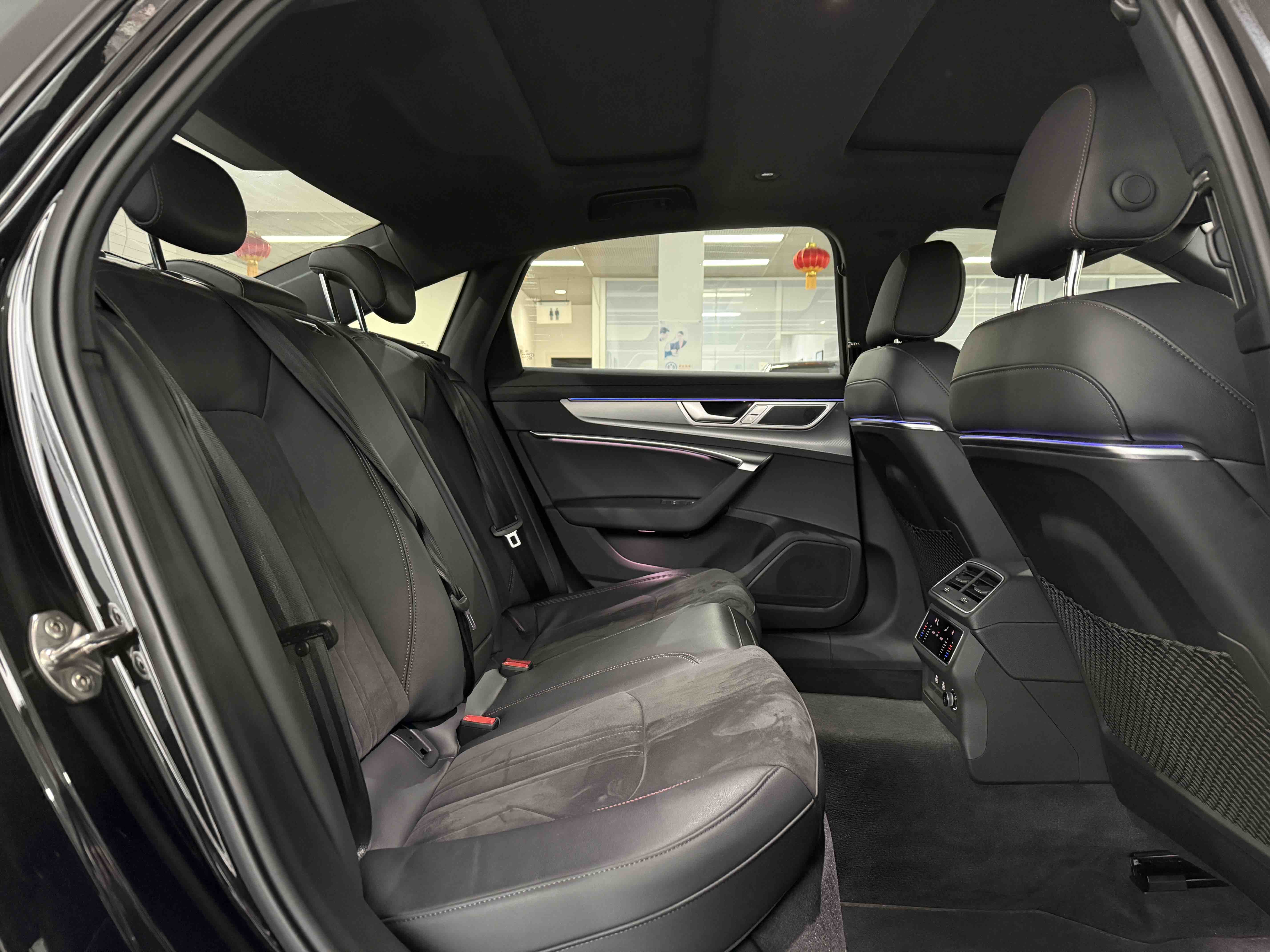 Audi A6L 2024 car image #9