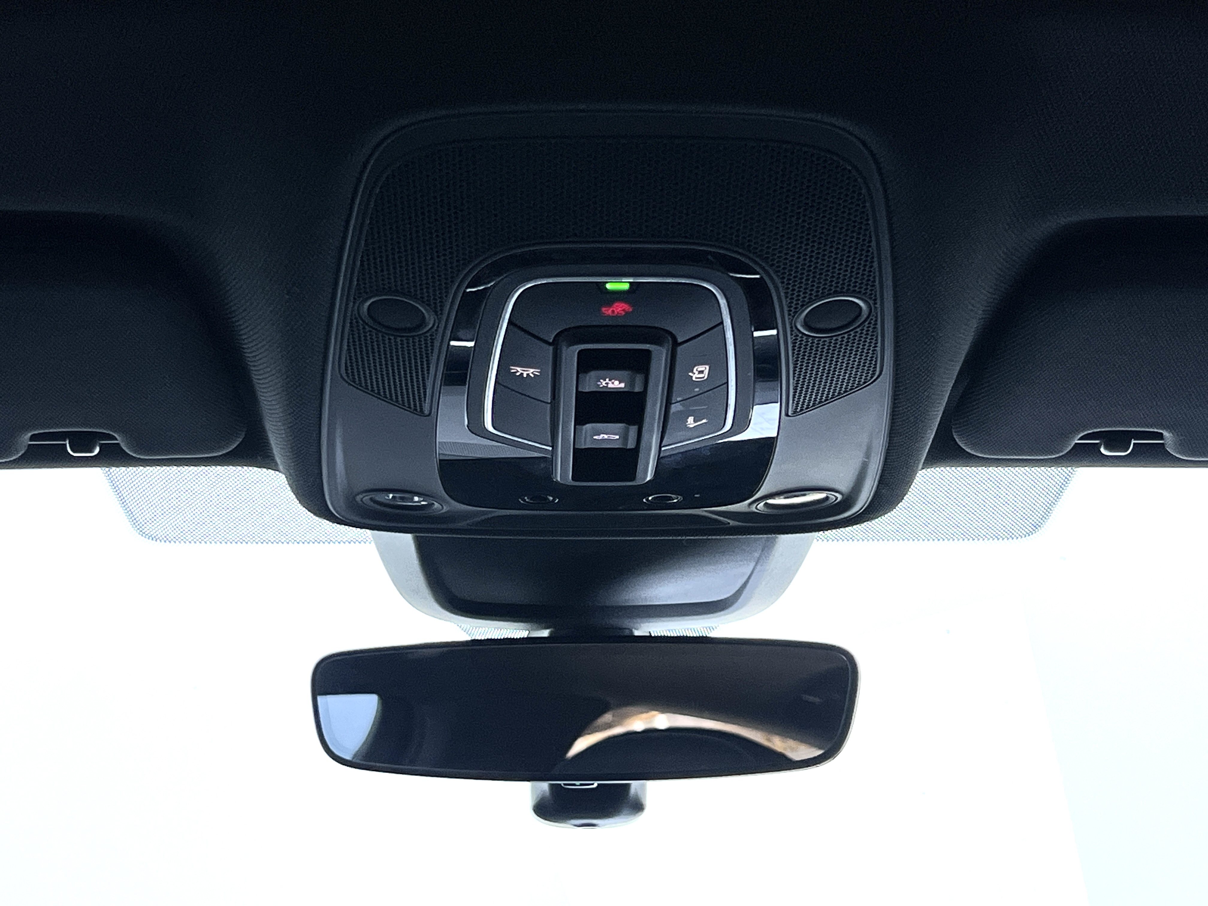 Audi A6L 2024 car image #9