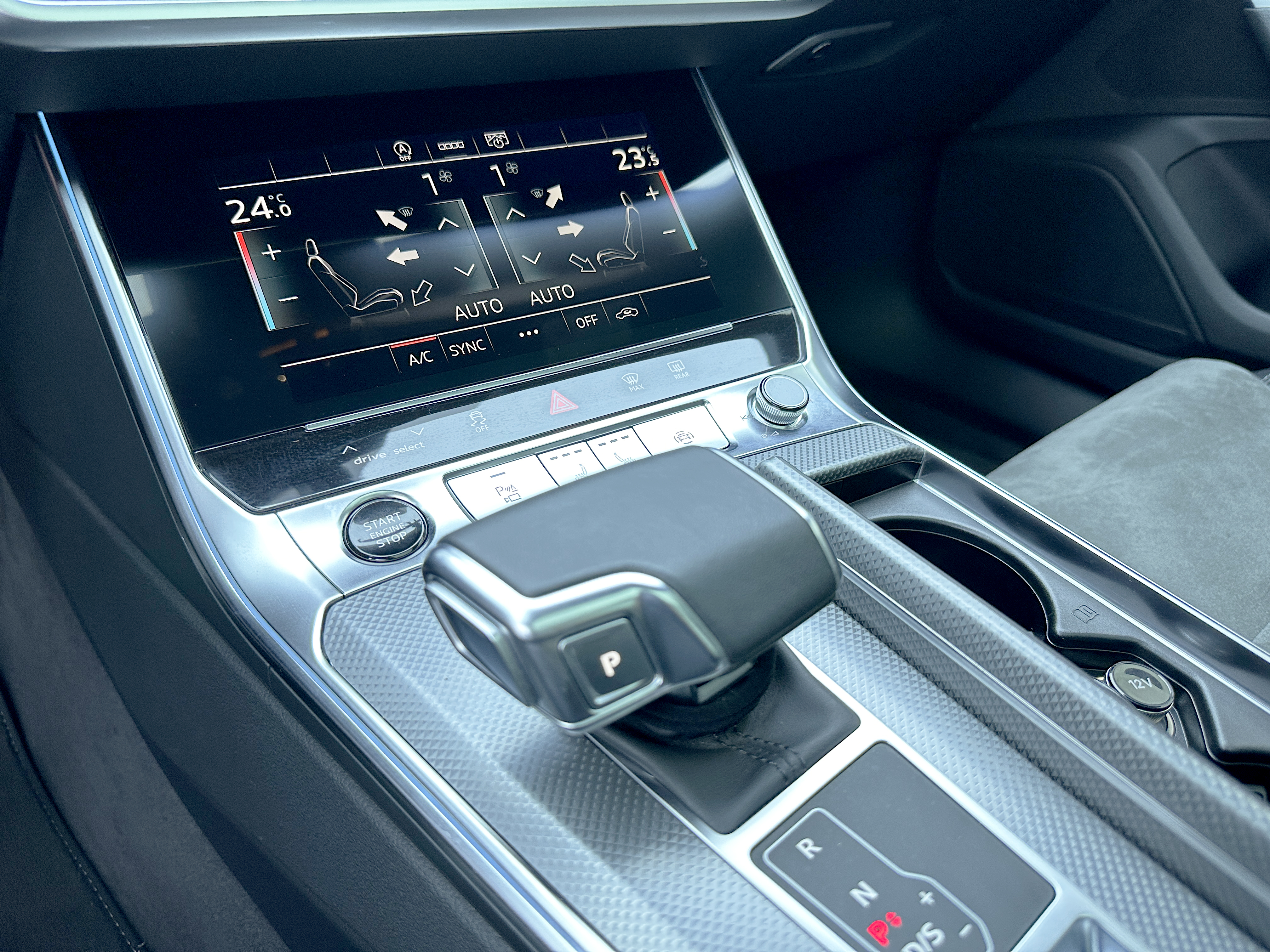 Audi A6L 2024 #9 Audi A6L 2024 car image #9