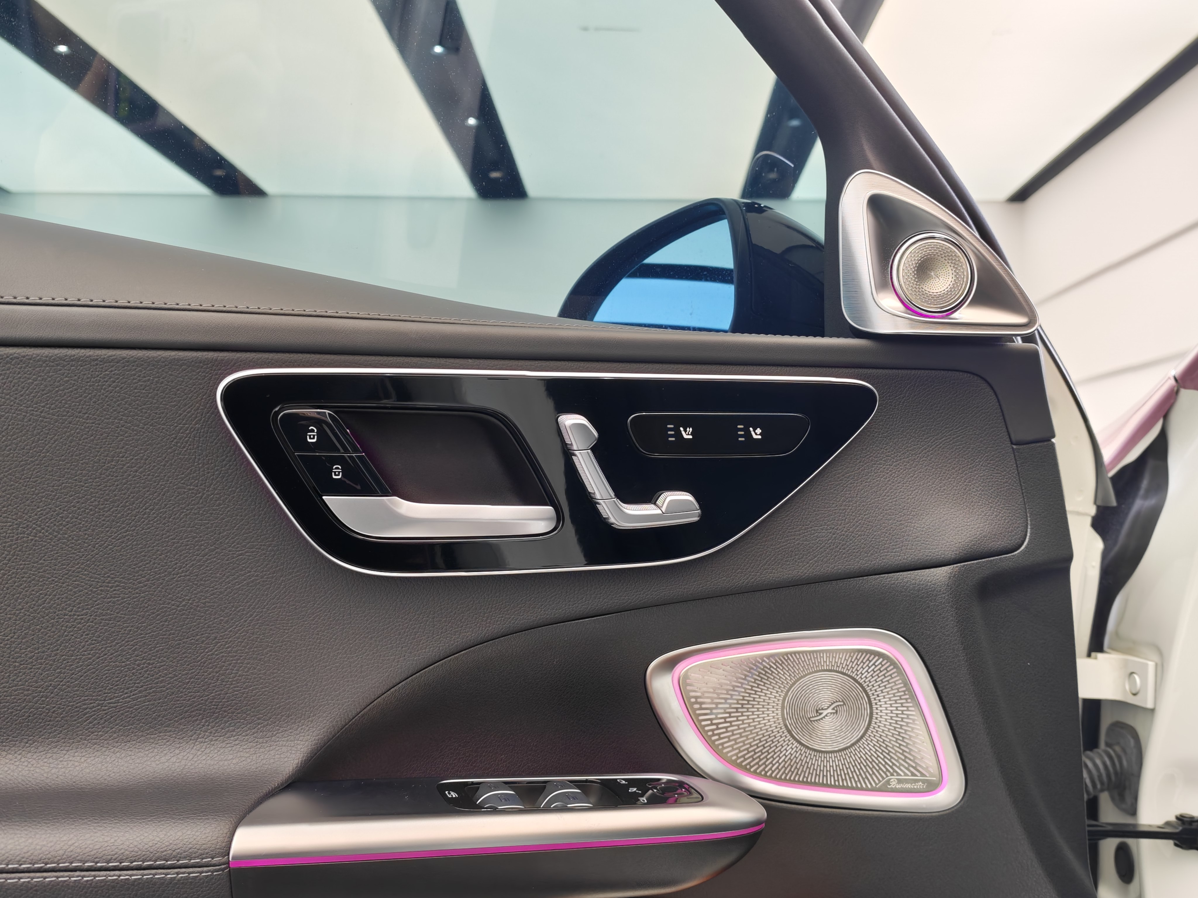 Mercedes-Benz C Class 2024 car image #9