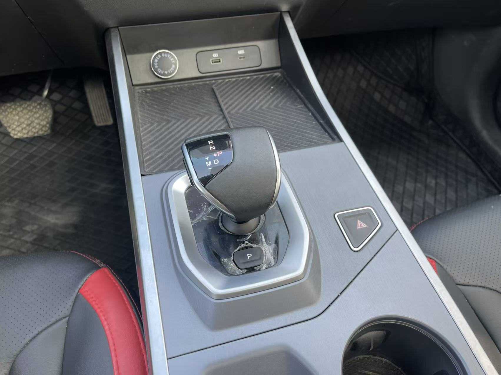 Dashing 2025 car image #9