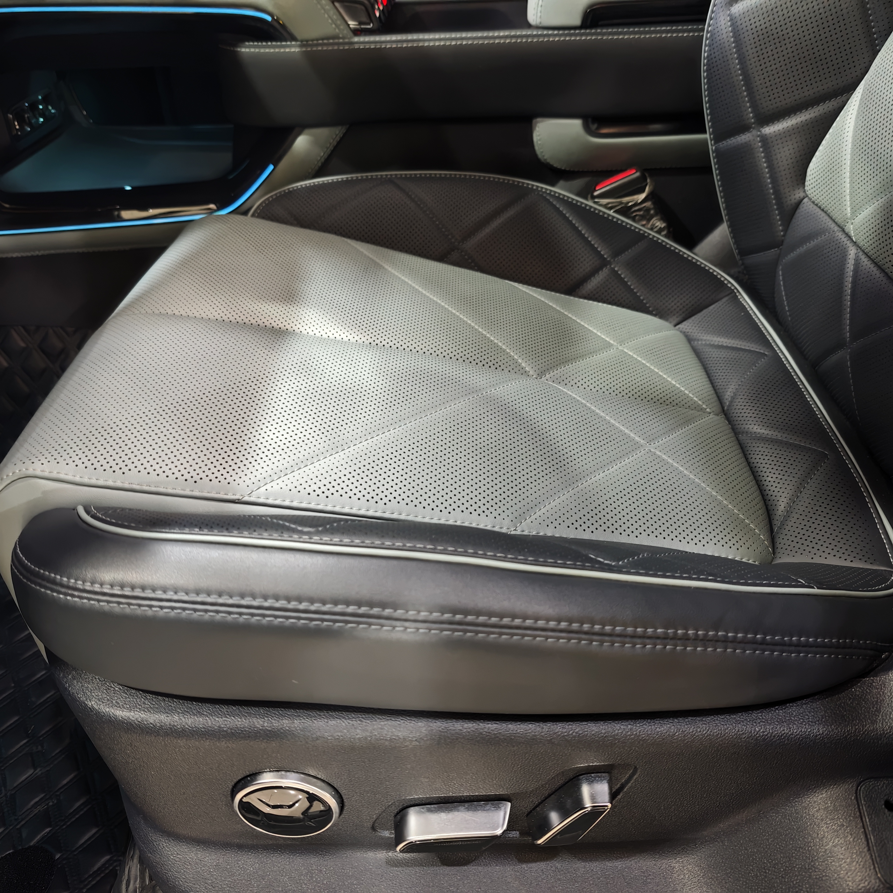 FangChengBao Leopard 5 2024 immagine di auto #9