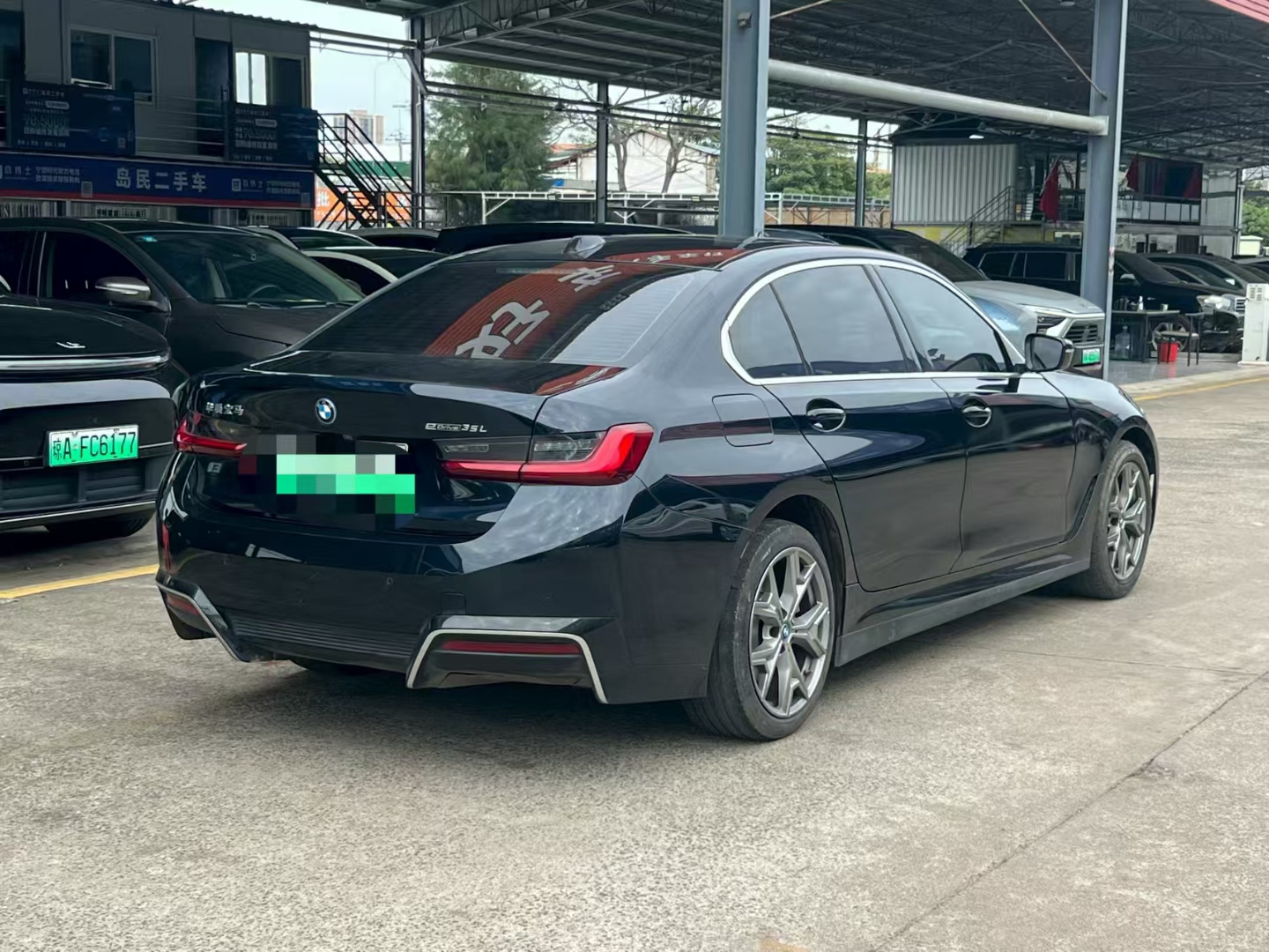 BMW i3 2024 immagine di auto #9