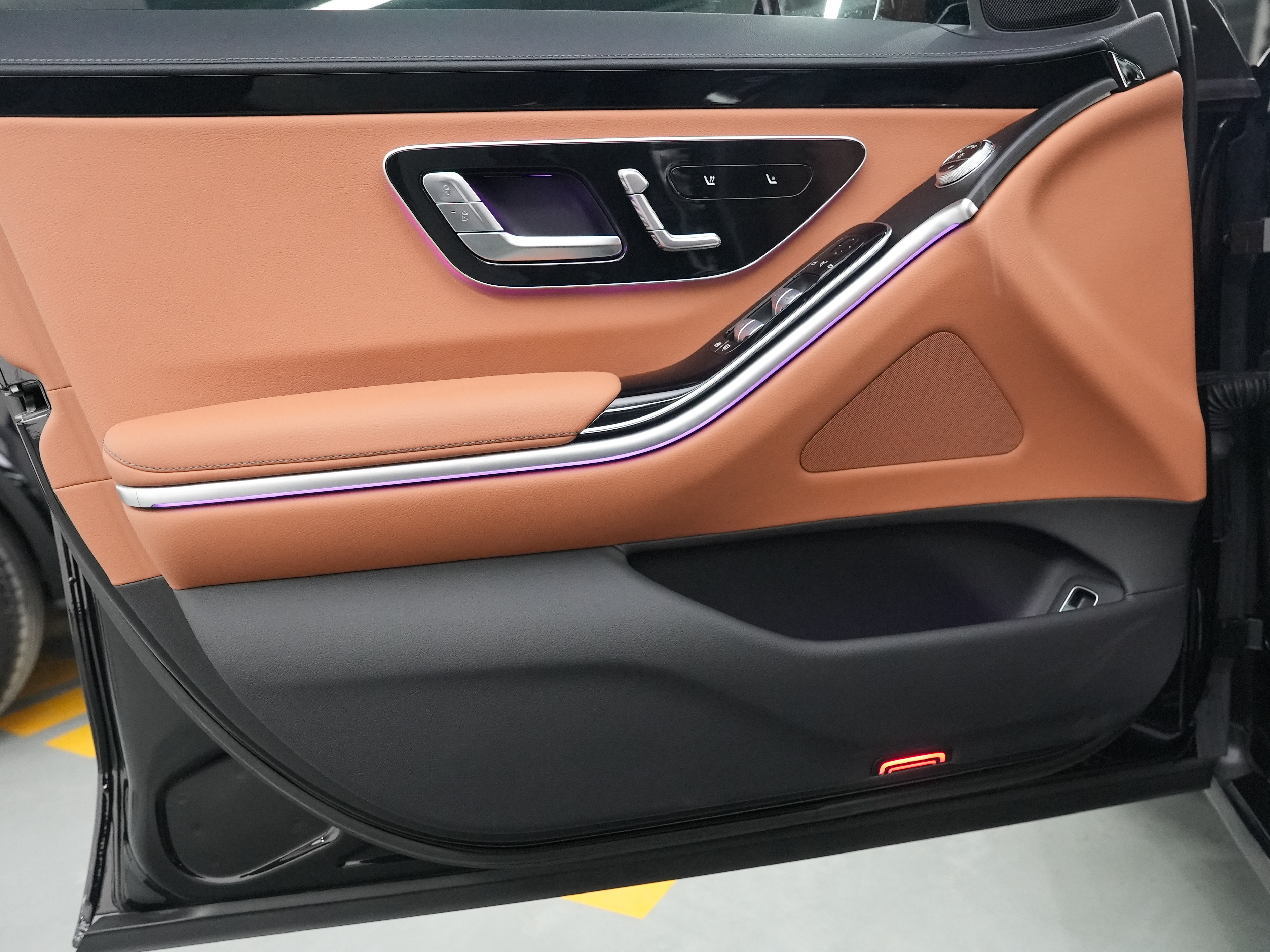 Mercedes-Benz S Class 2024 immagine di auto #9