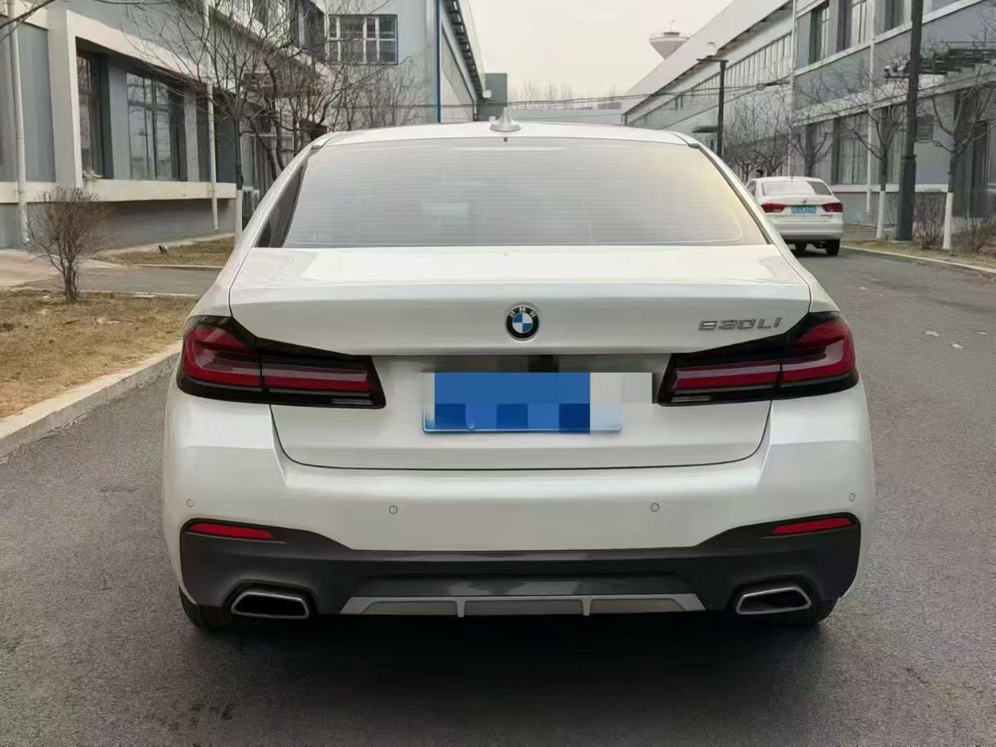 BMW 5 Series 2023 car image #9