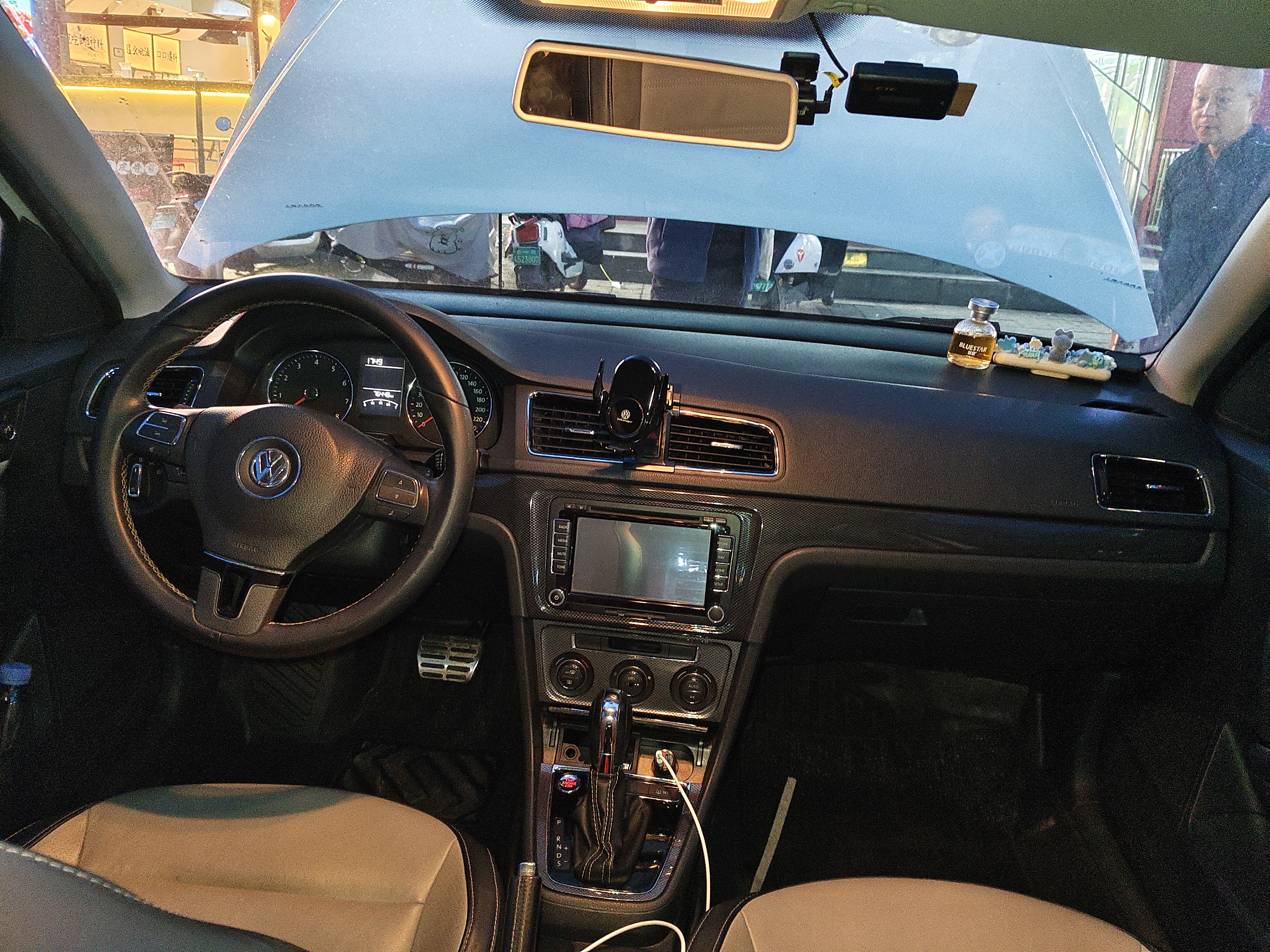 Volkswagen Cross Lavida 2014 #9 Volkswagen Cross Lavida 2014 car image #9