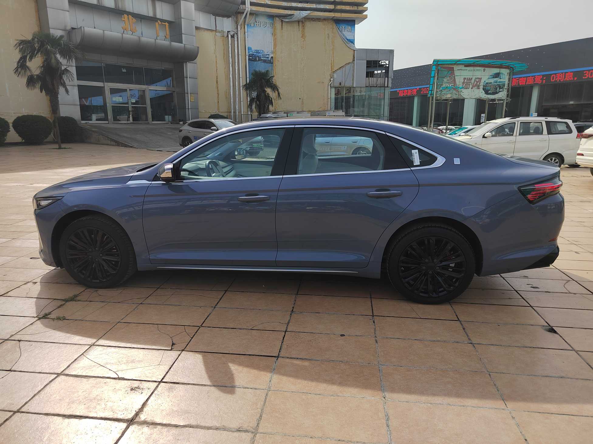 GEELY PrefaceL 2023 car image #9