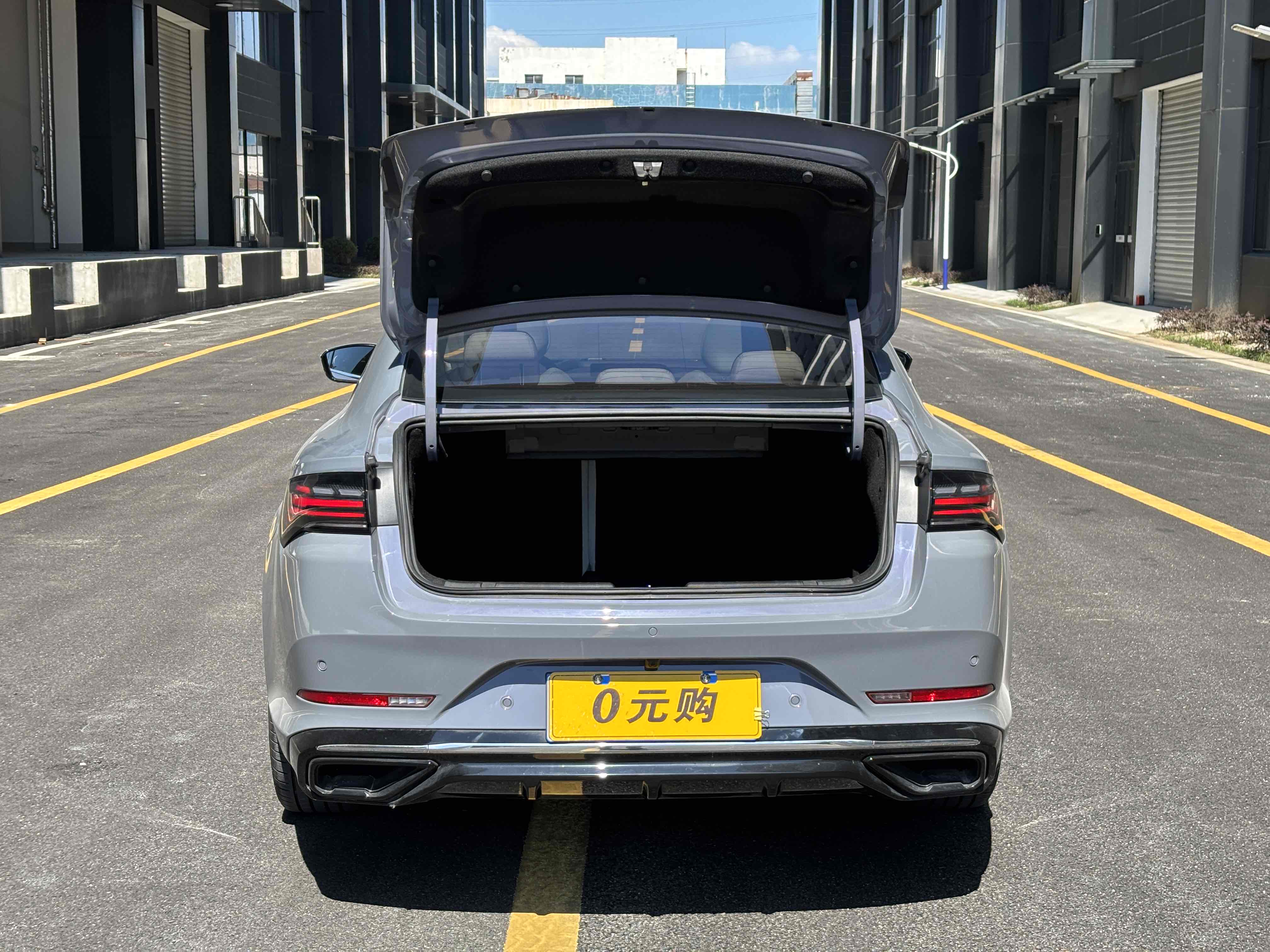 GEELY PrefaceL 2023 car image #9