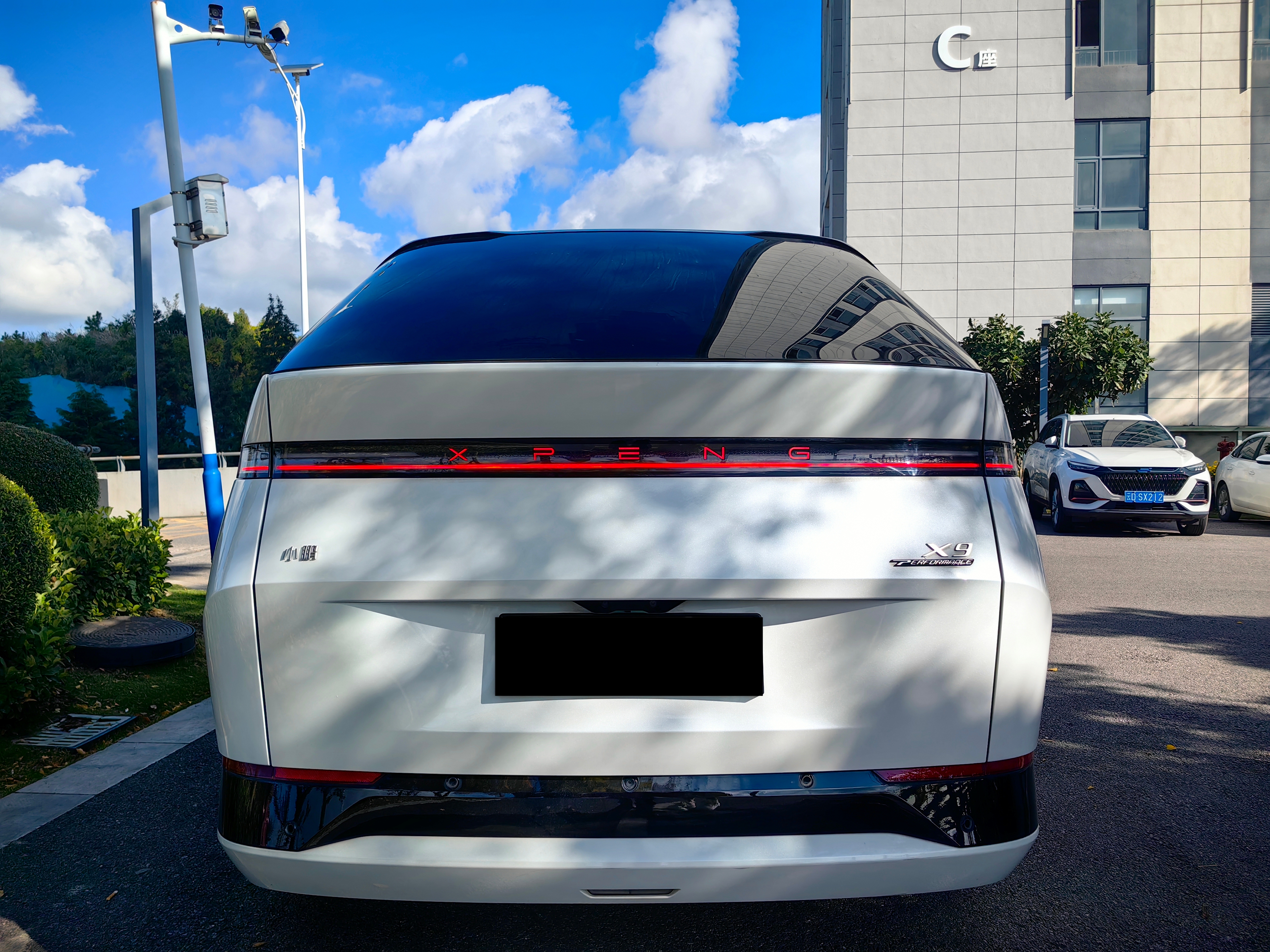 Xpeng X9 2024 #9 Xpeng X9 2024 immagine di auto #9