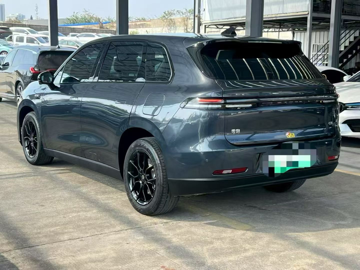 零跑汽车 零跑C10 2024 汽车图片 #9