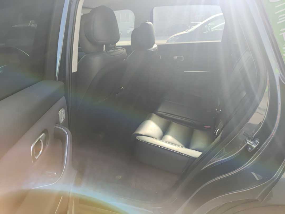 零跑汽车 零跑C10 2024 汽车图片 #9