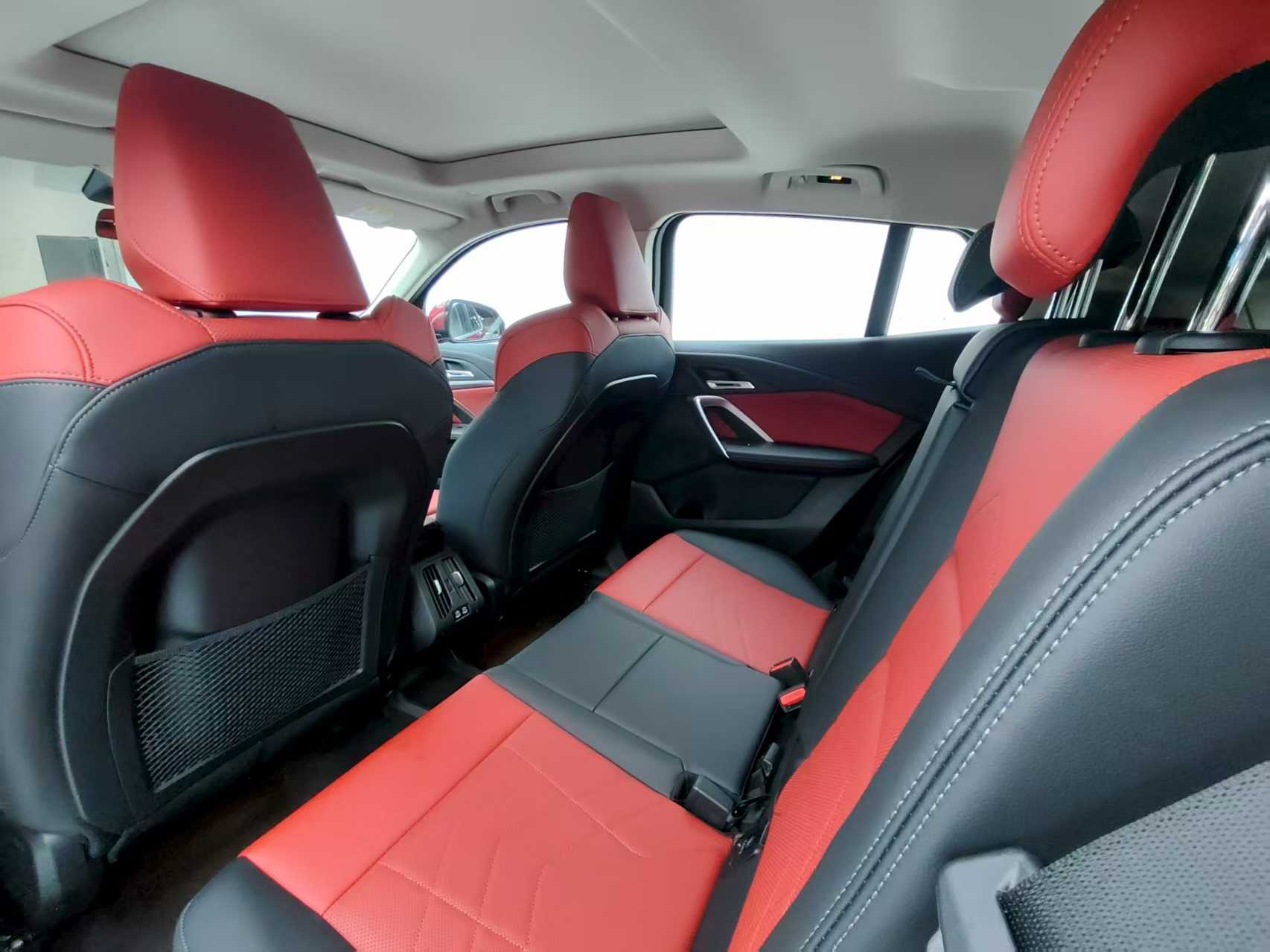 BMW X2 2024 imagen de coche #9