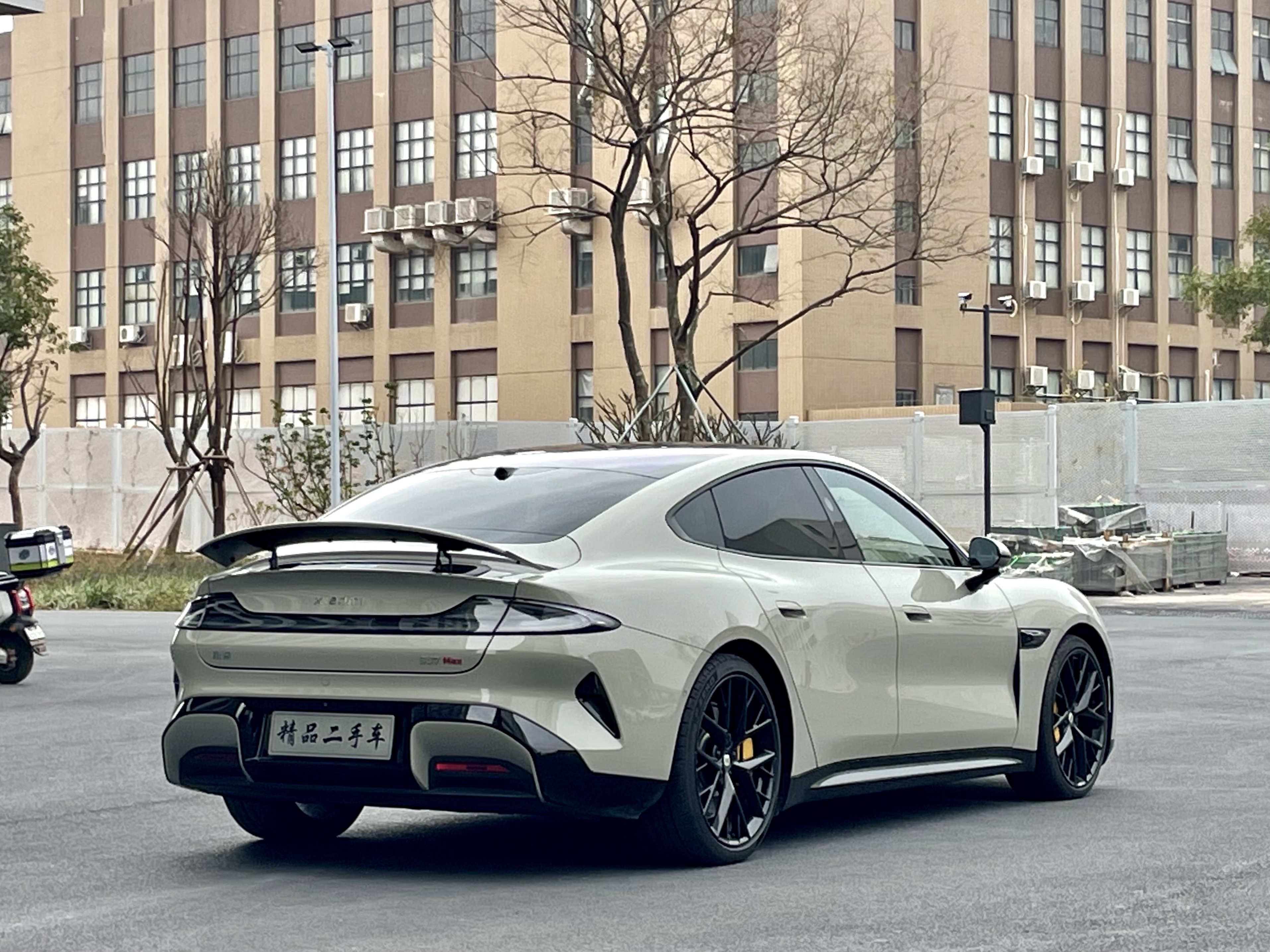 小米汽车 小米SU7 2025 #9 小米汽车 小米SU7 2025 汽车图片 #9