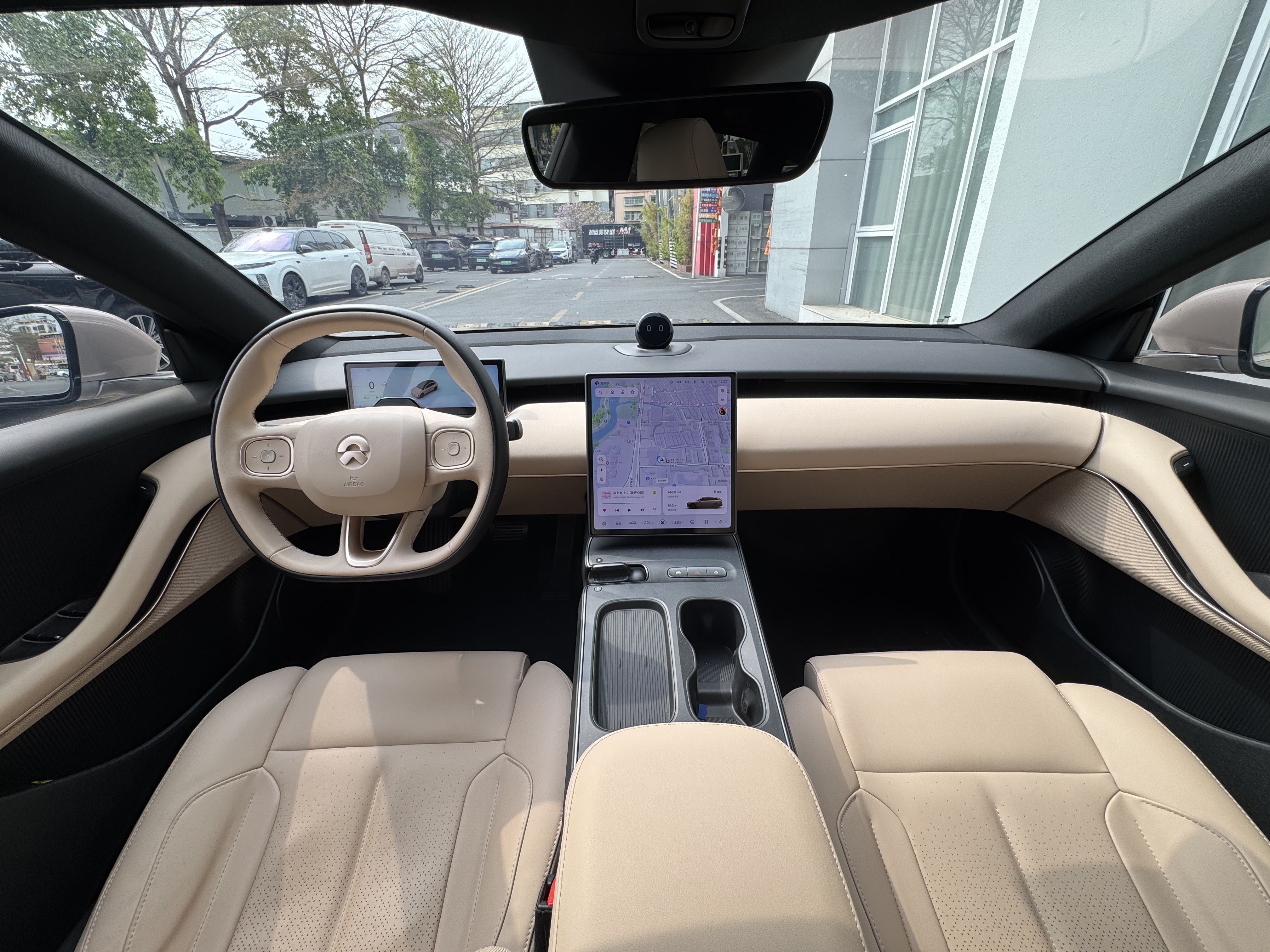 NIO ET5T 2024 изображение автомобиля #9